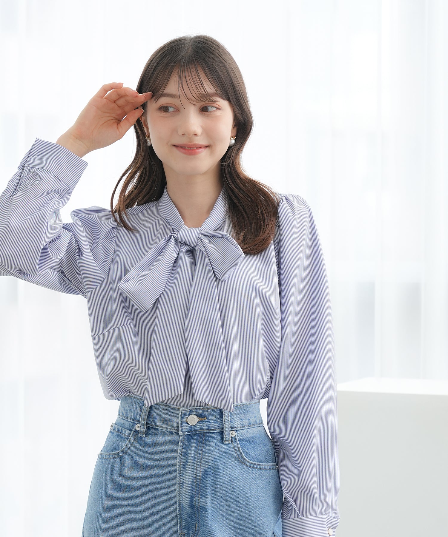 ホワイト×ブルー