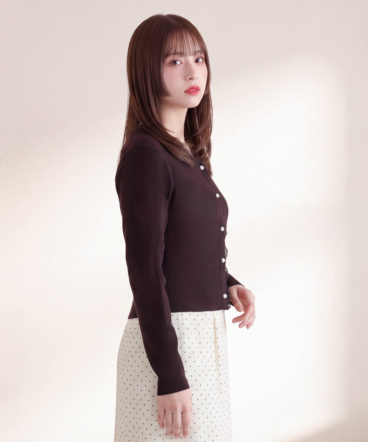 ブラウン model：160cm　着用サイズ：M (AI画像)