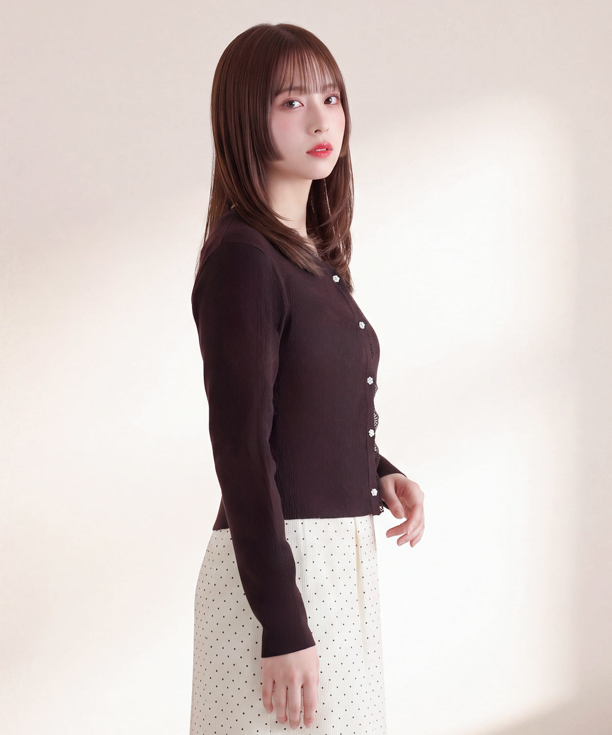 ブラウン model：160cm　着用サイズ：M (AI画像)