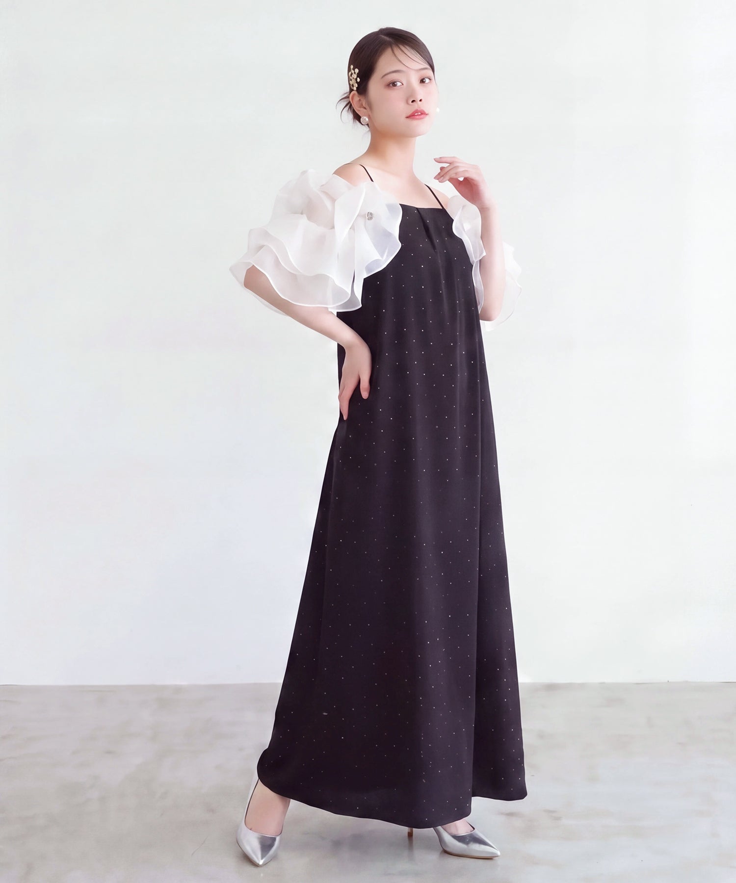 ブラック(AI画像)　model：160　着用サイズ：M