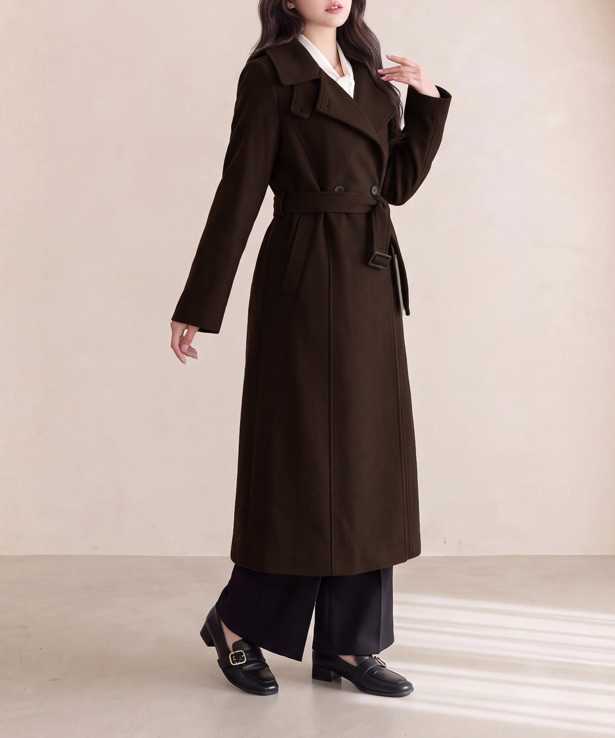 ブラウン(AI画像)　model：160cm　着用サイズ：M