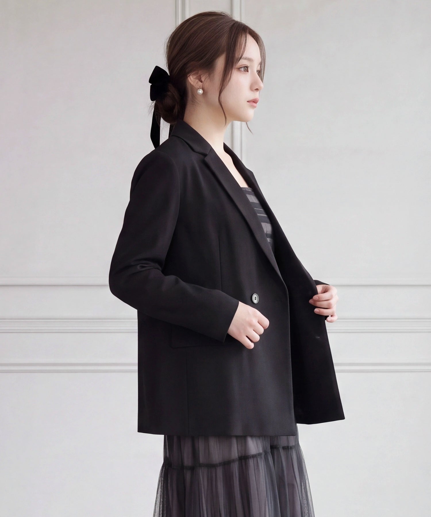 ブラック(AI画像)　model：160　着用サイズ：M