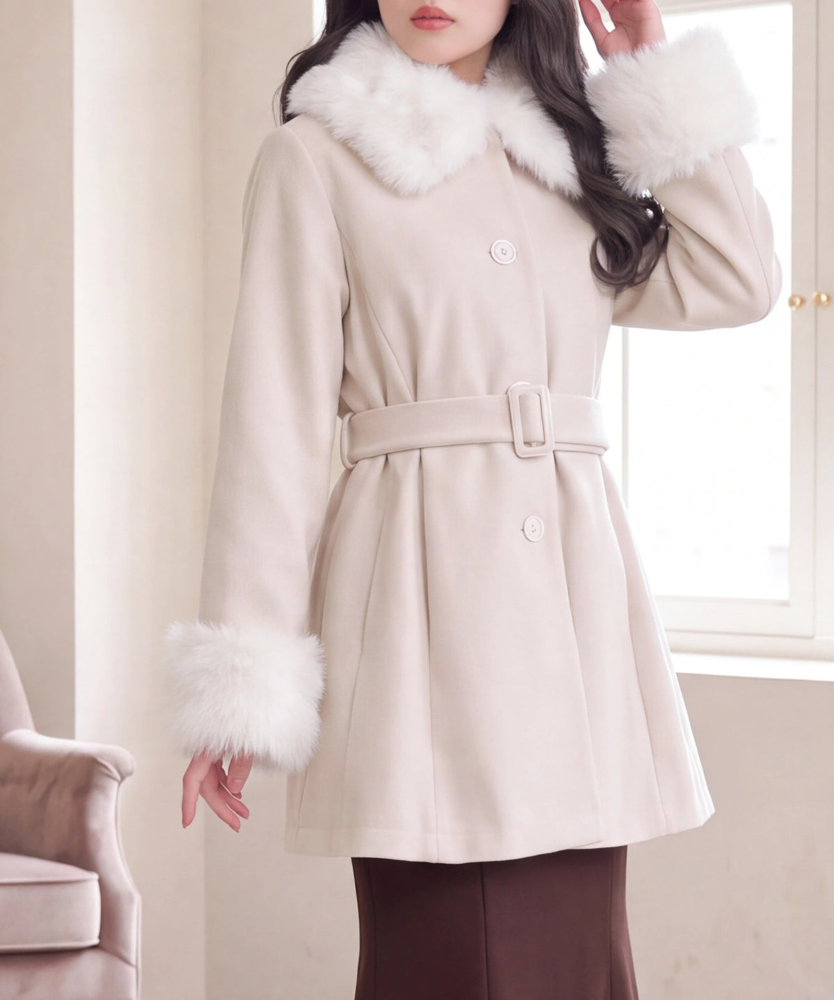 アイボリー(AI画像)　model：160　着用サイズ：M