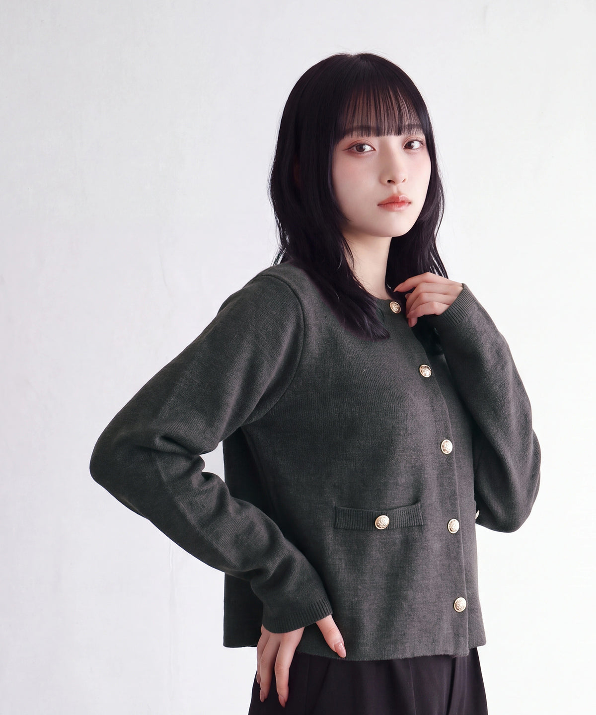 チャコール(AI画像) model：160cm 着用サイズ：M