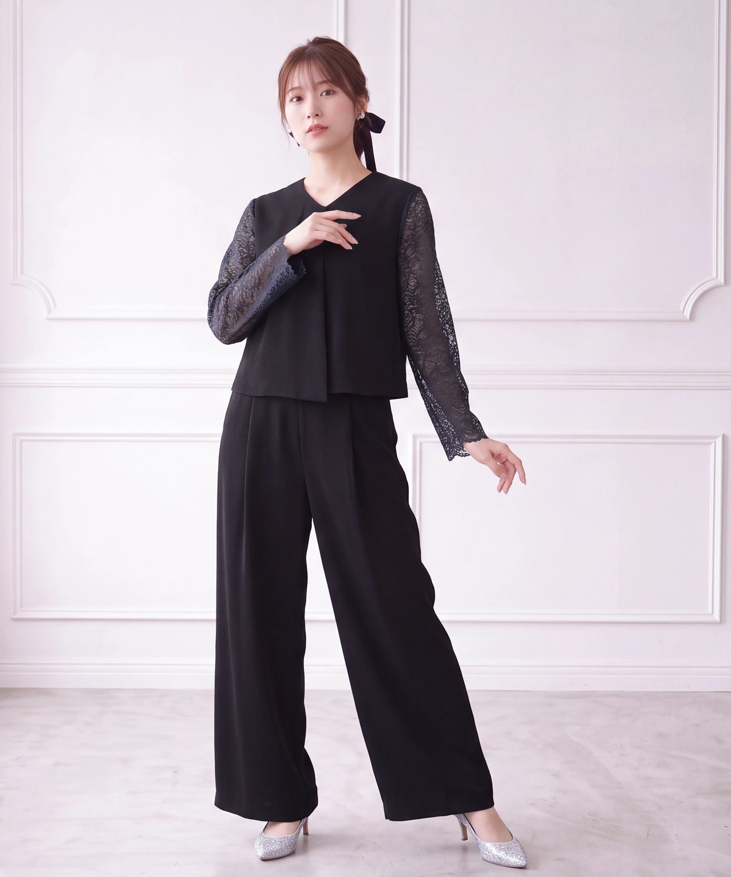 NEW】袖ラッセルレースパンツドレス