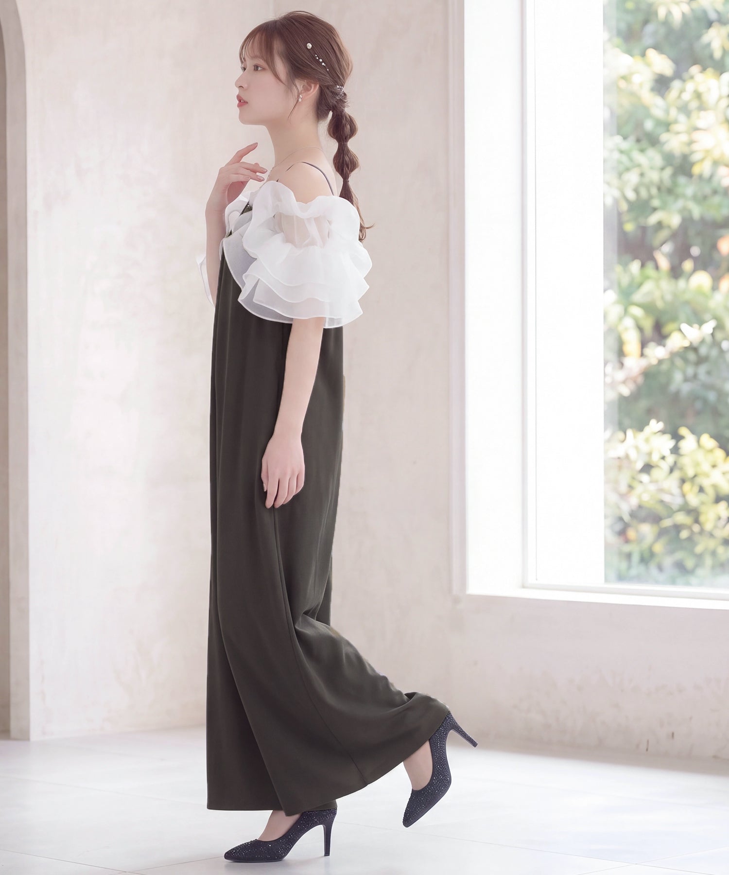 チャコール(AI画像)　model：160　着用サイズ：M