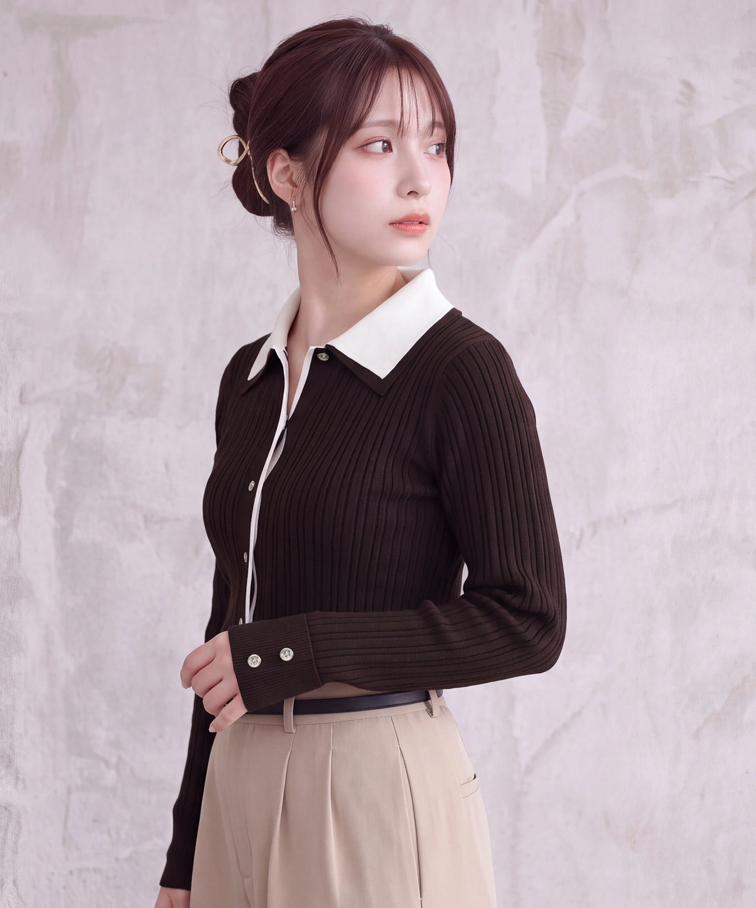 ブラウン(AI画像) model：160cm 