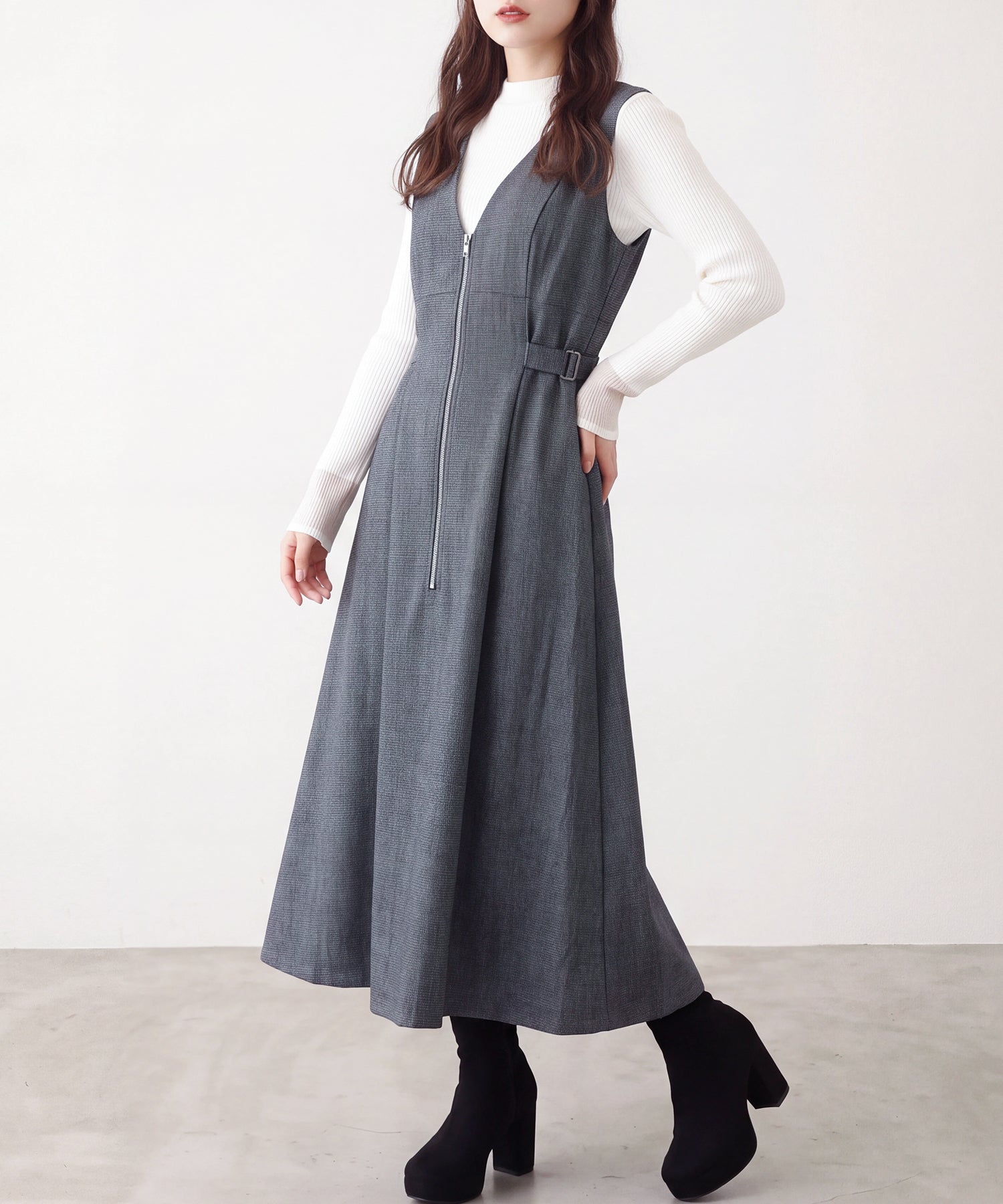 ブラック(AI画像)　model：160　着用サイズ：M