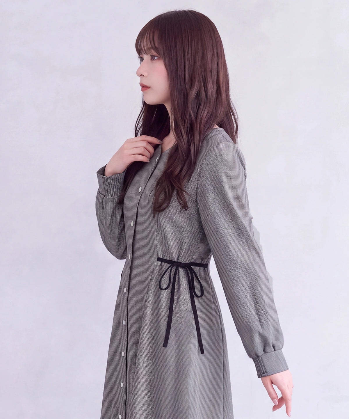 ブラック(AI画像)model：160cm　着用サイズ：M
