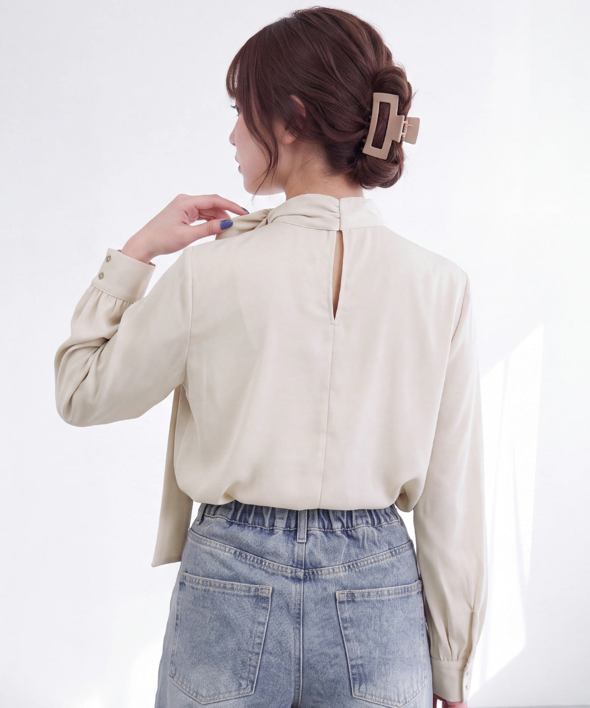 ベージュ(AI画像) model：160cm 着用サイズ：M