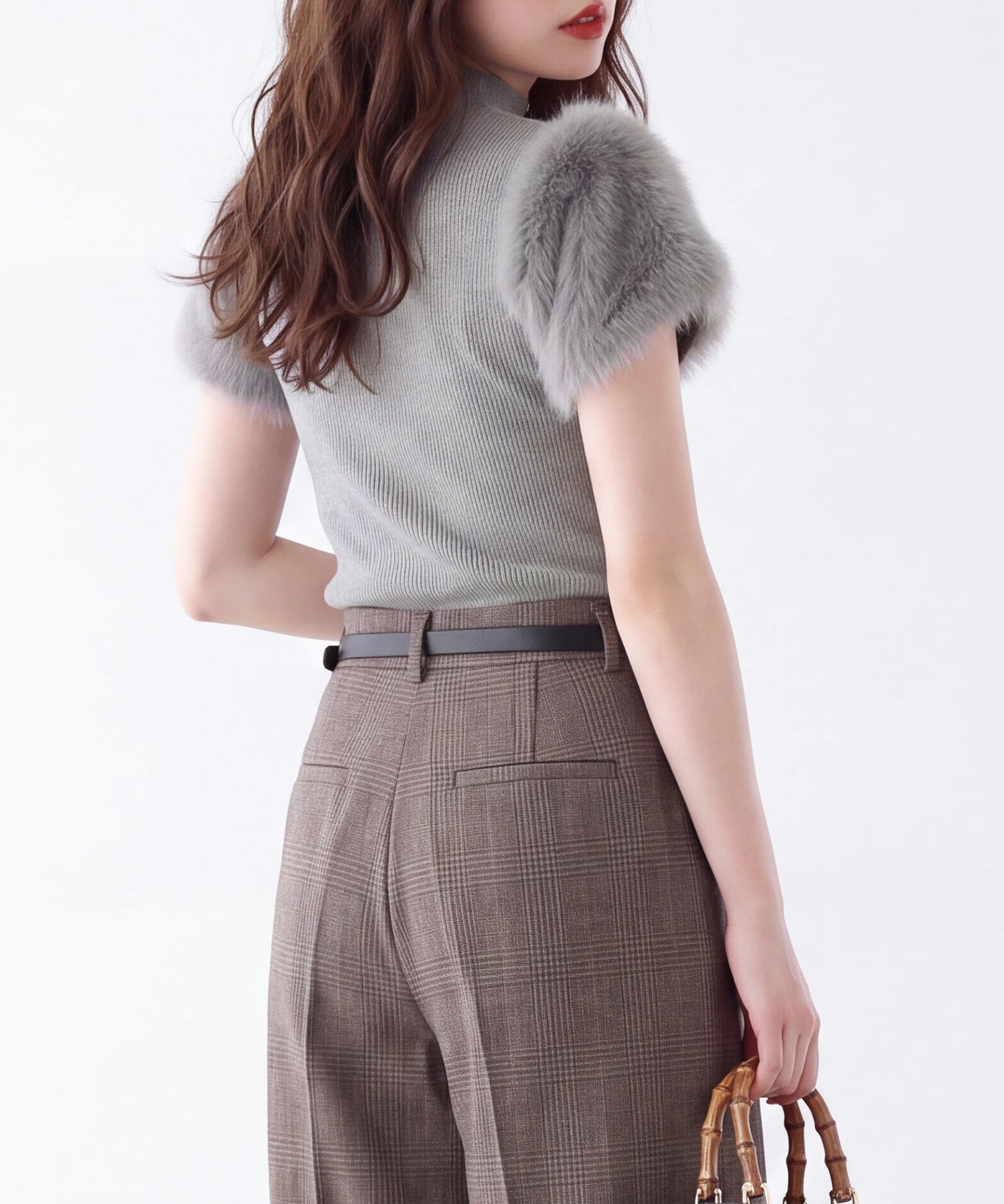 ライトグレー　model：160　着用サイズ：M(AI画像)