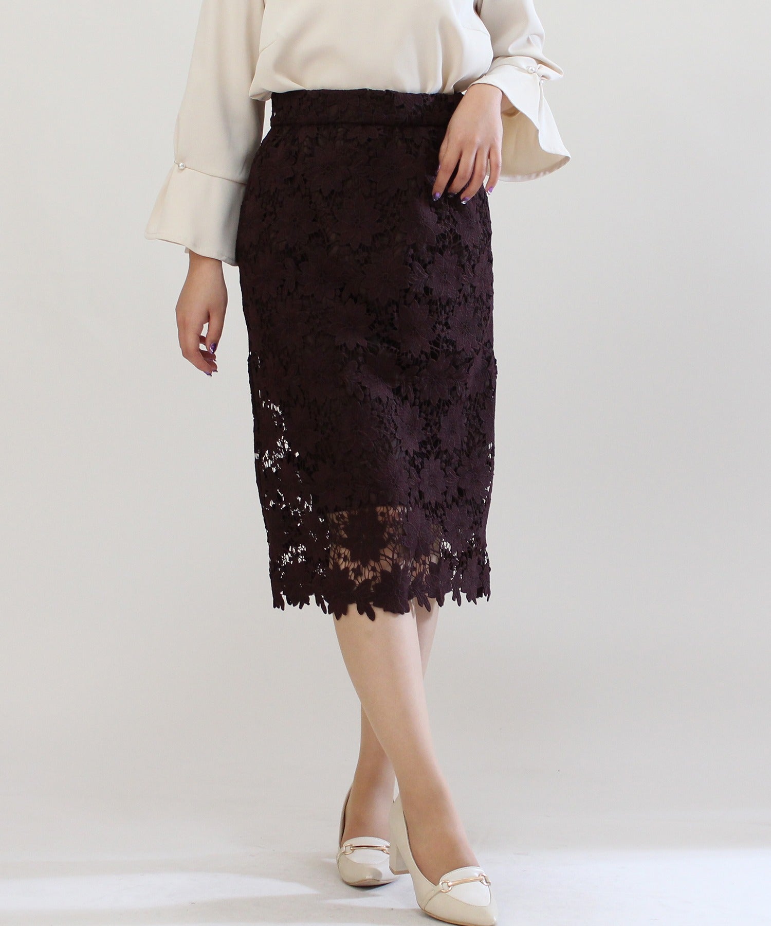 リアリティーレースタイトスカート