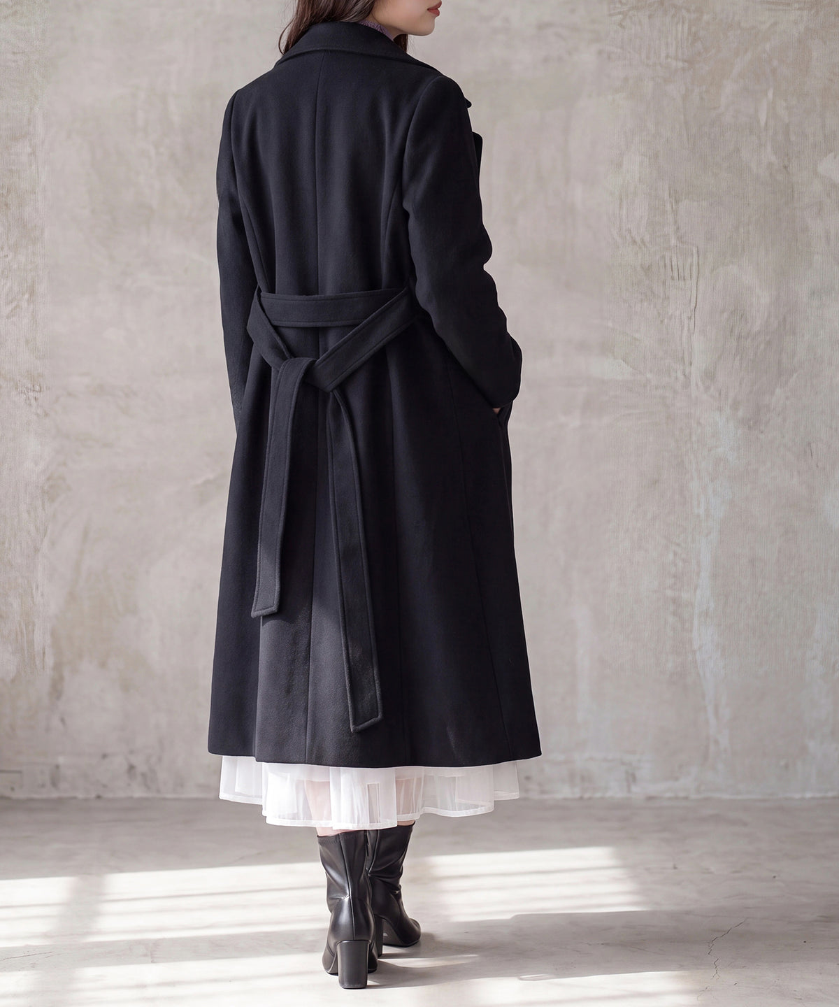 ブラック　model：160　着用サイズ：M(AI画像)