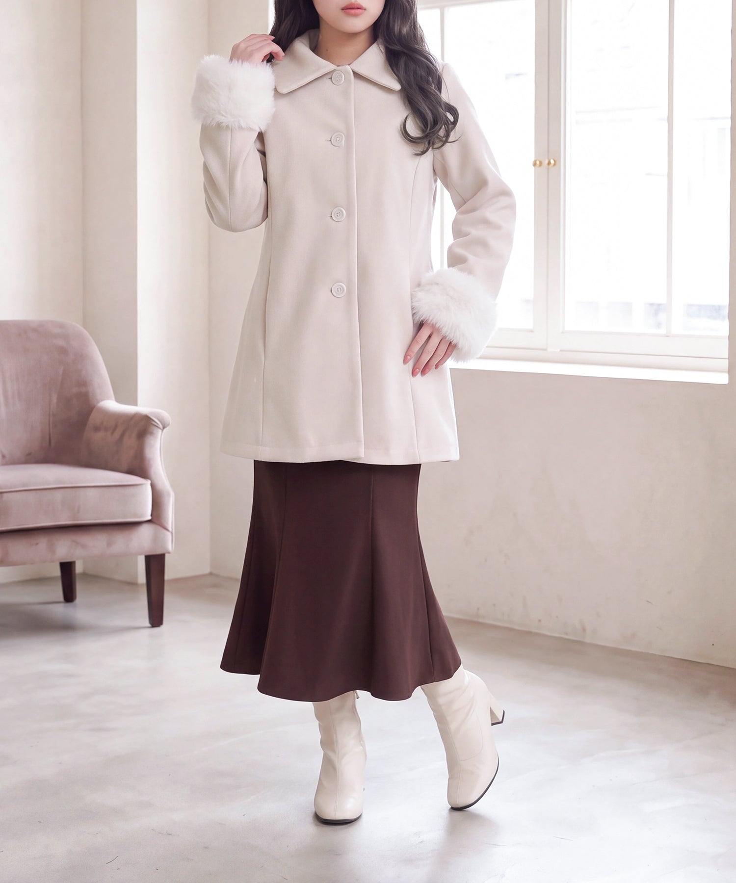 アイボリー(AI画像)　model：160　着用サイズ：M
