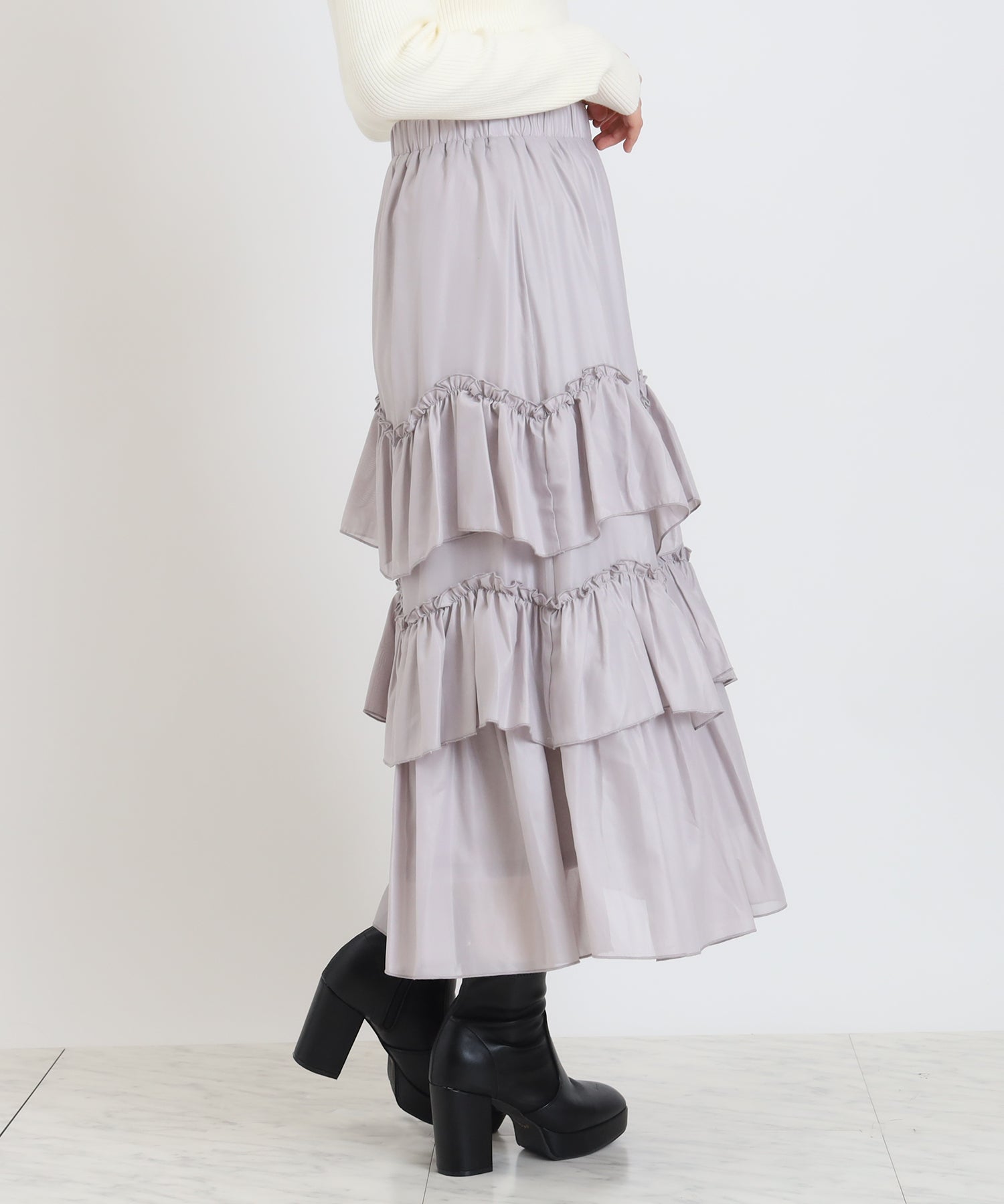 ピンクベージュ　model：156　着用サイズ：M