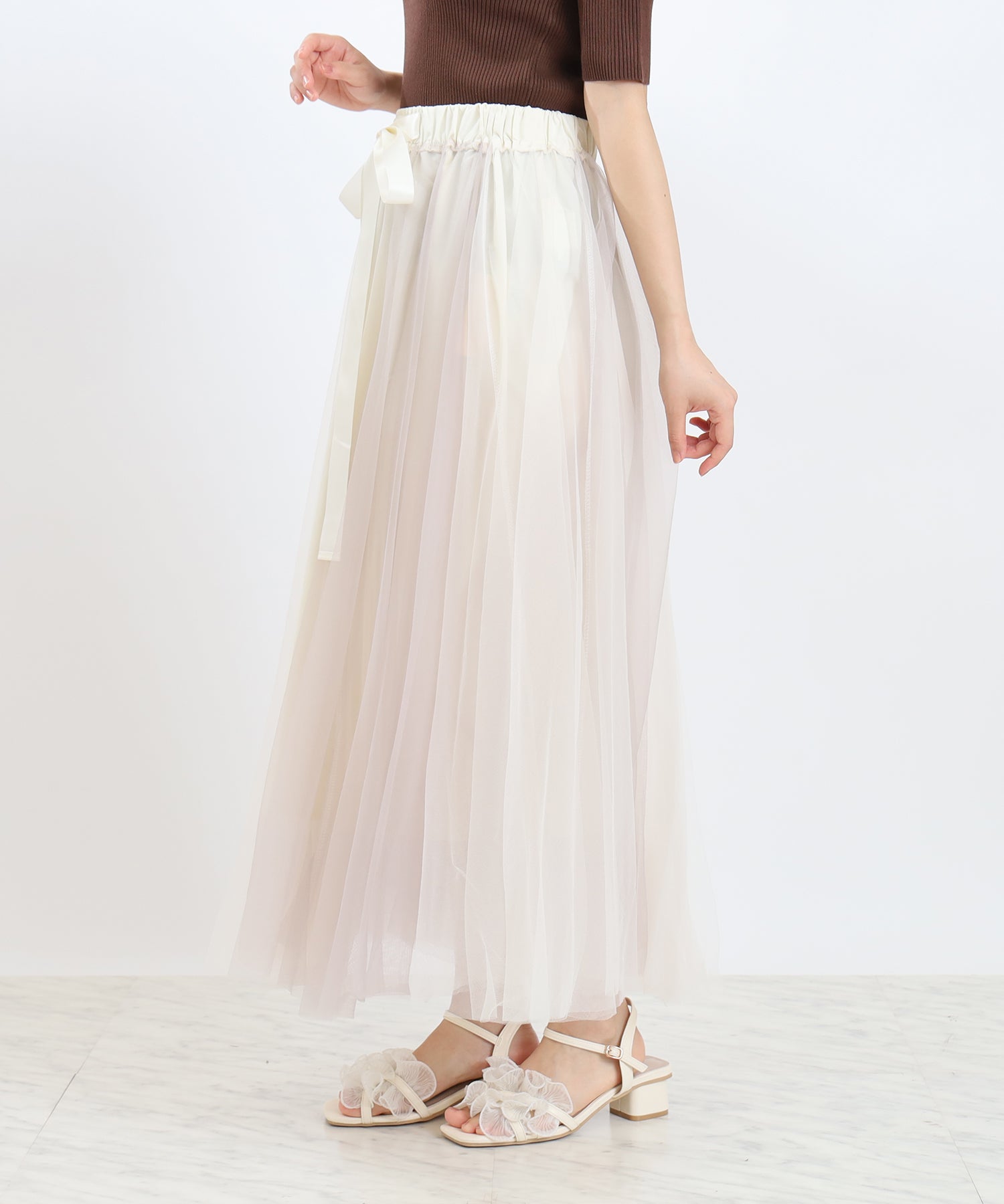 アイボリー　model:156　着用サイズ：M