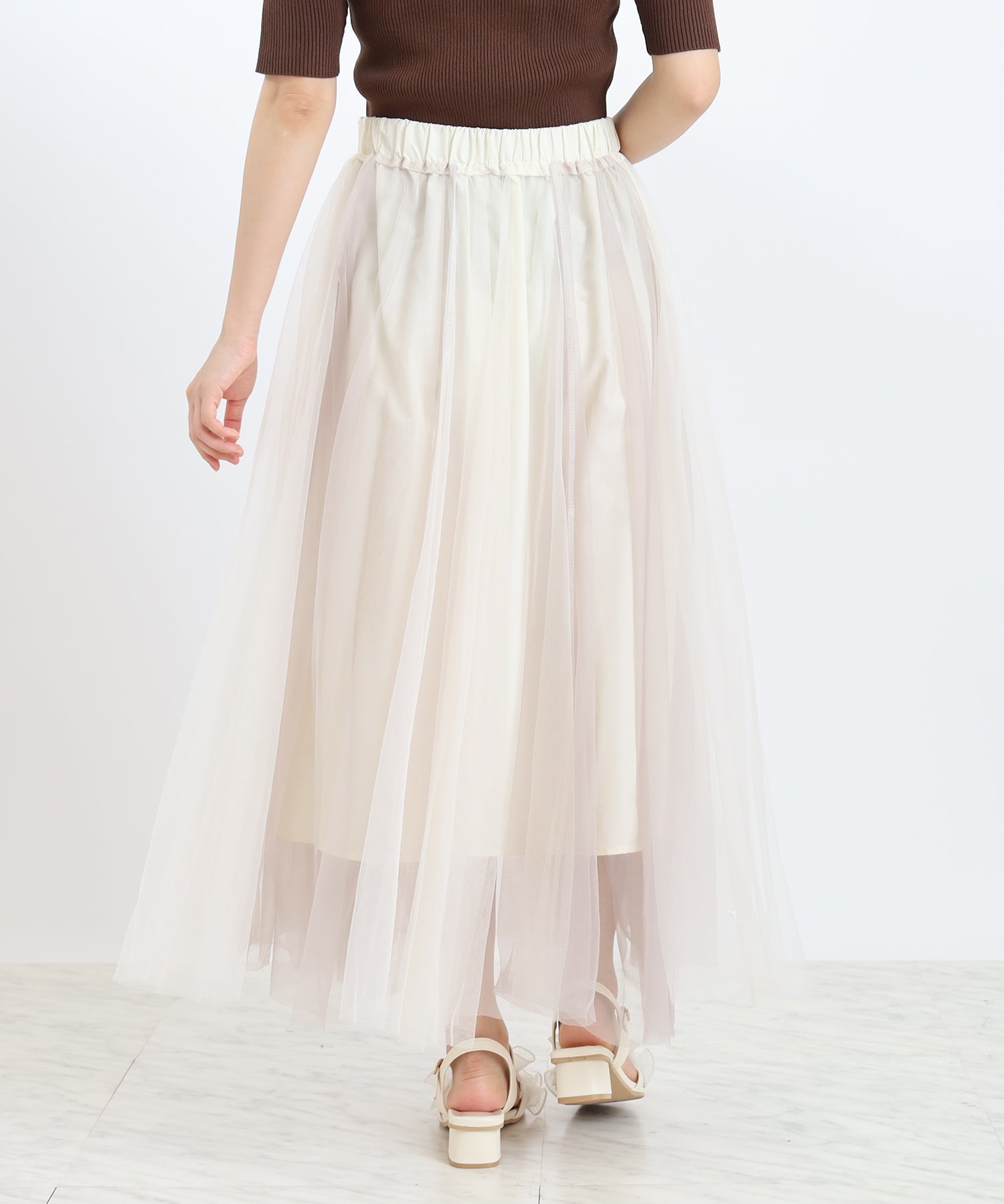 アイボリー　model:156　着用サイズ：M