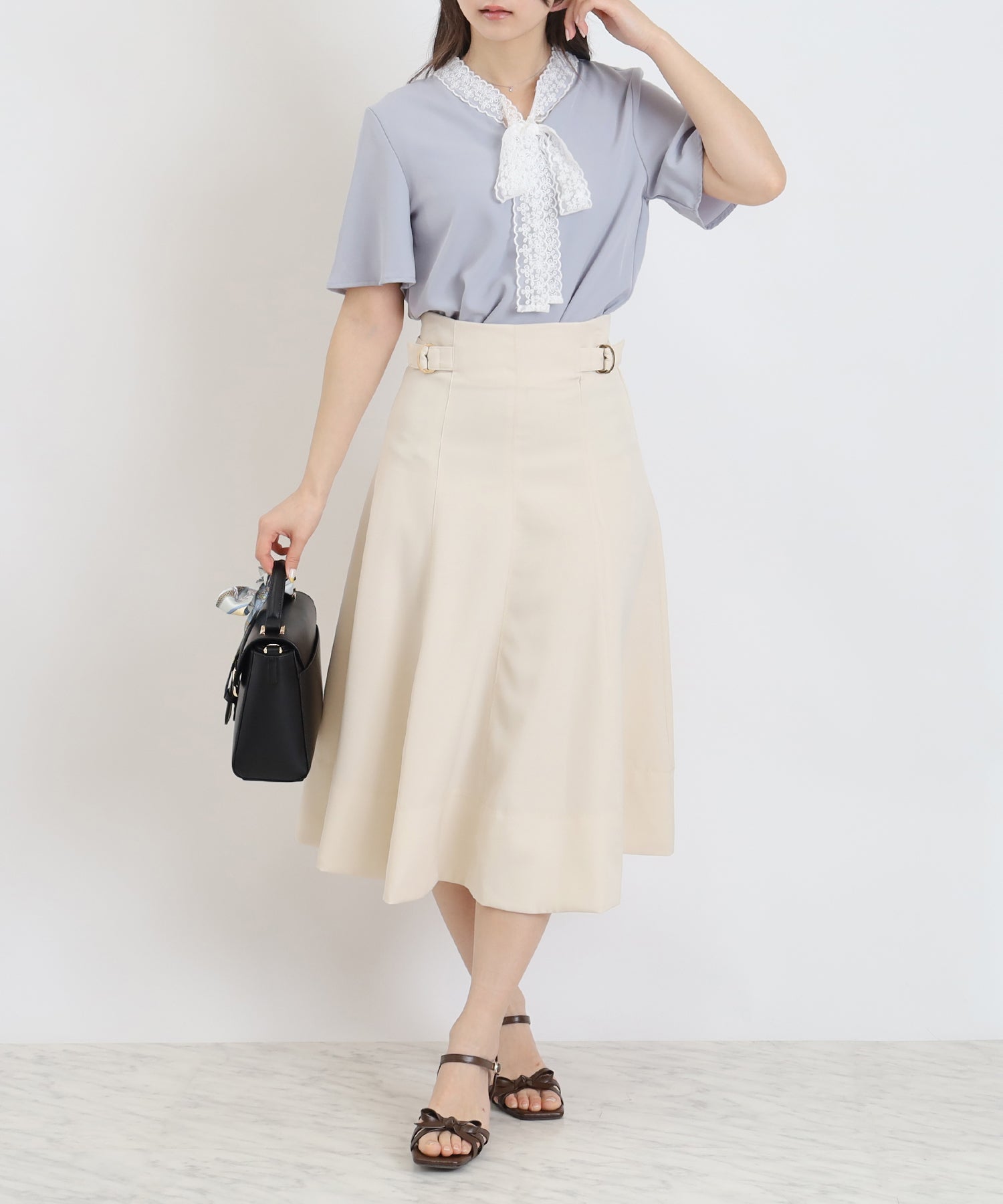 ダスティーブルー　model：160　着用サイズ：M