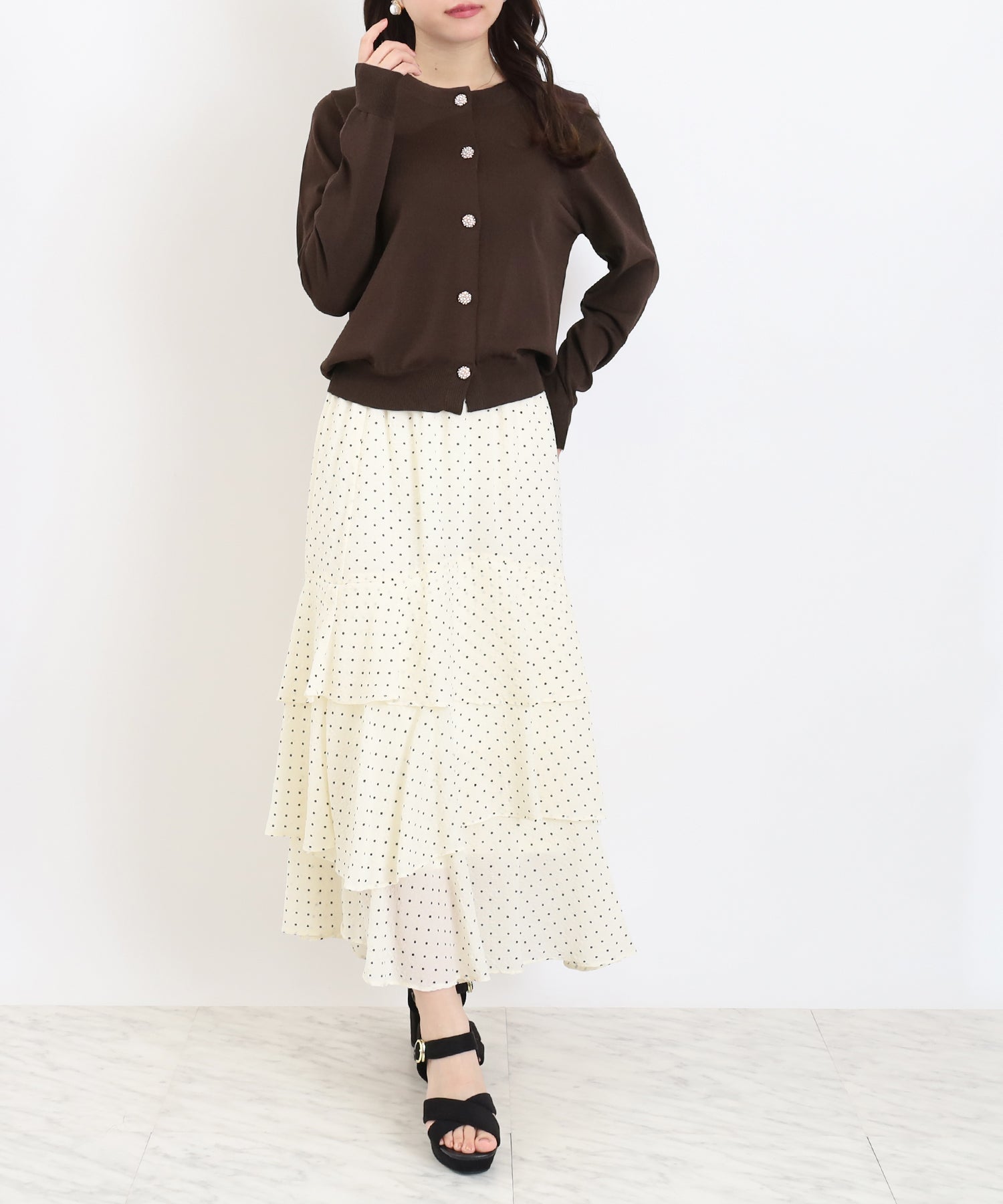 ブラウン　model：156　着用サイズ：M