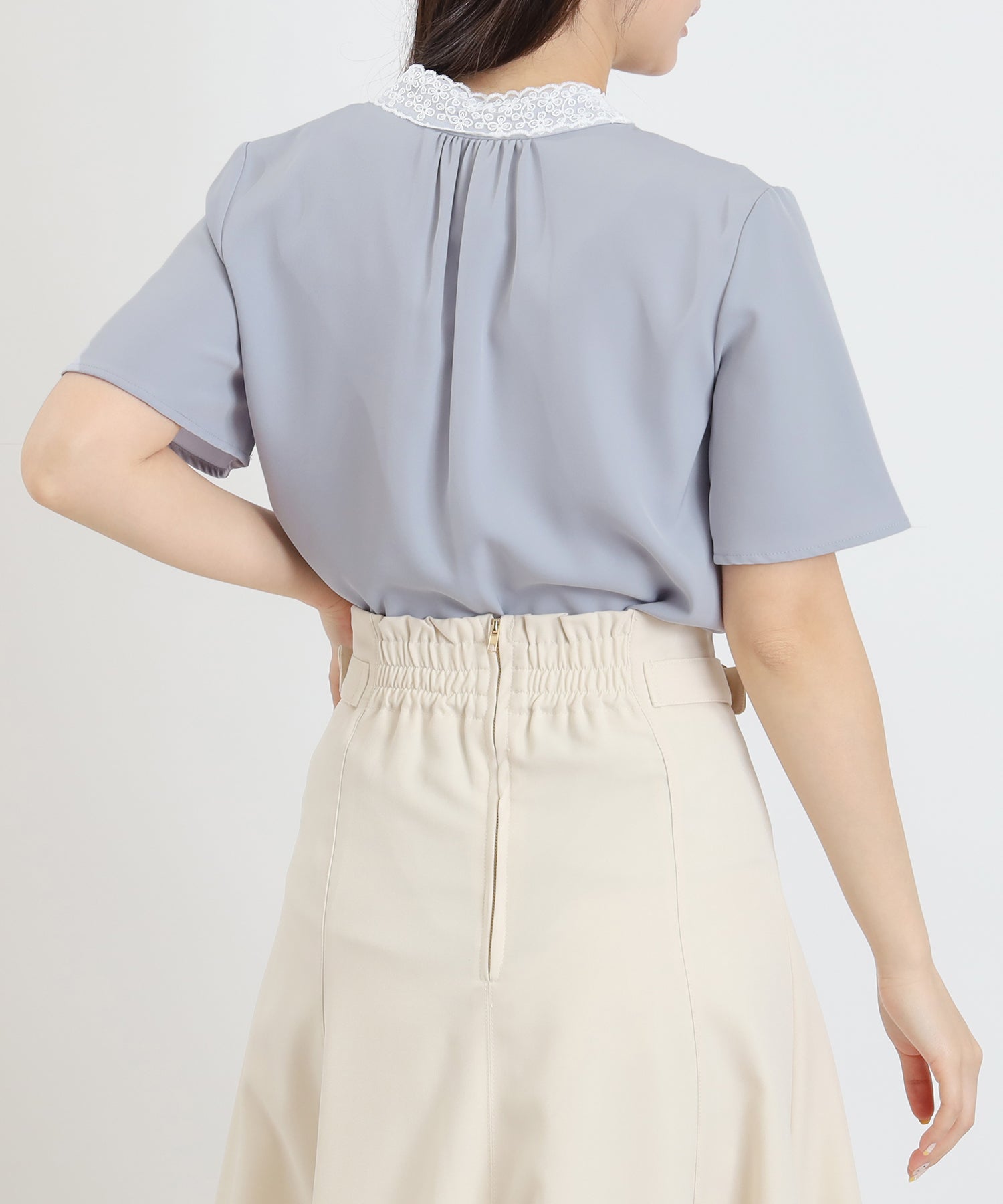 ダスティーブルー　model：160　着用サイズ：M