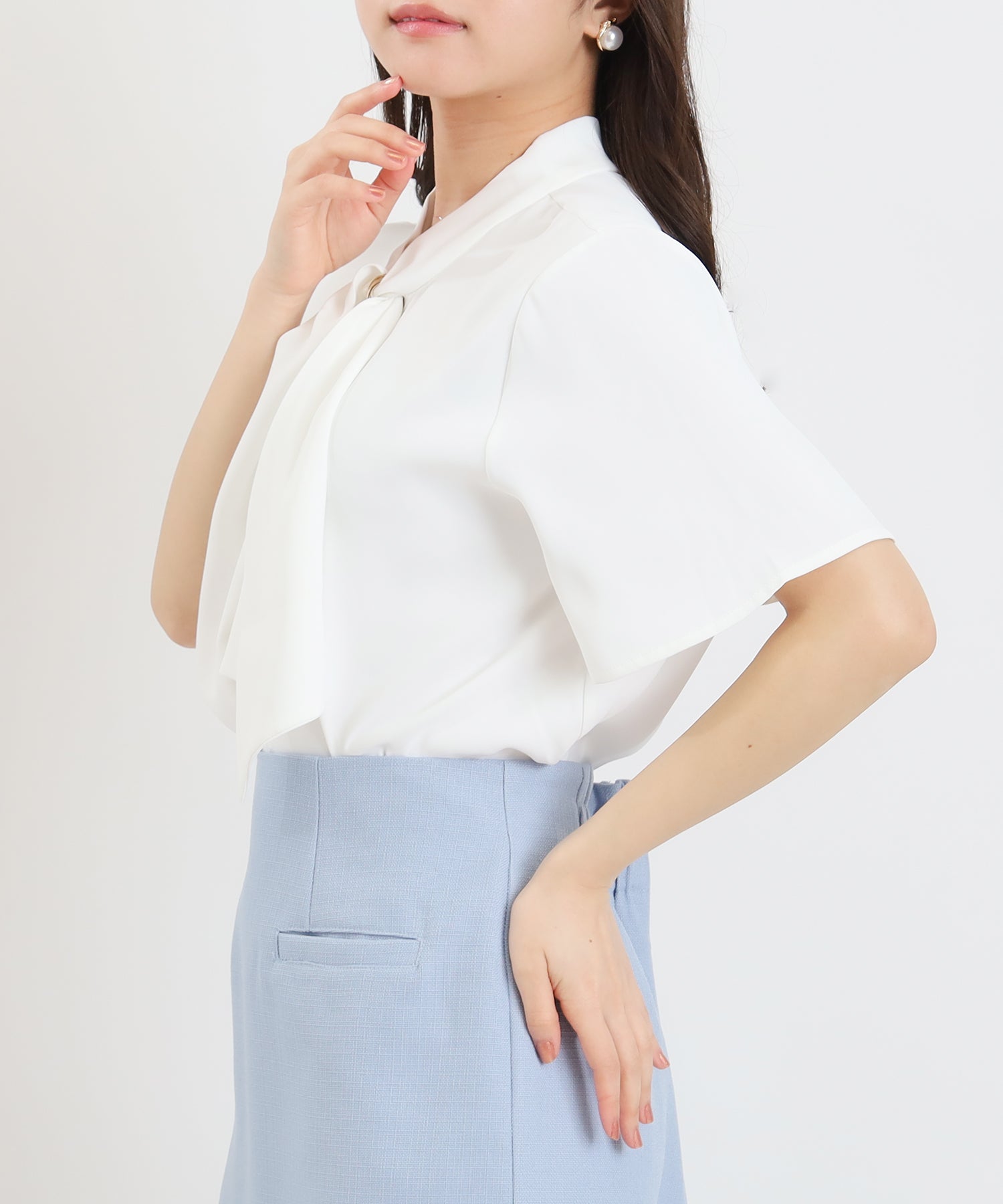 ホワイト　model:156cm  着用サイズ：M
