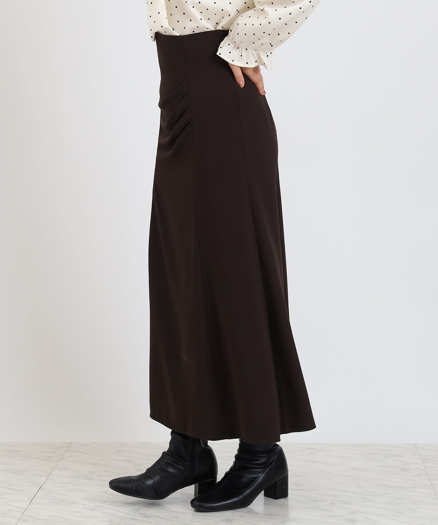 ブラウン　model:156cm  着用サイズ：S