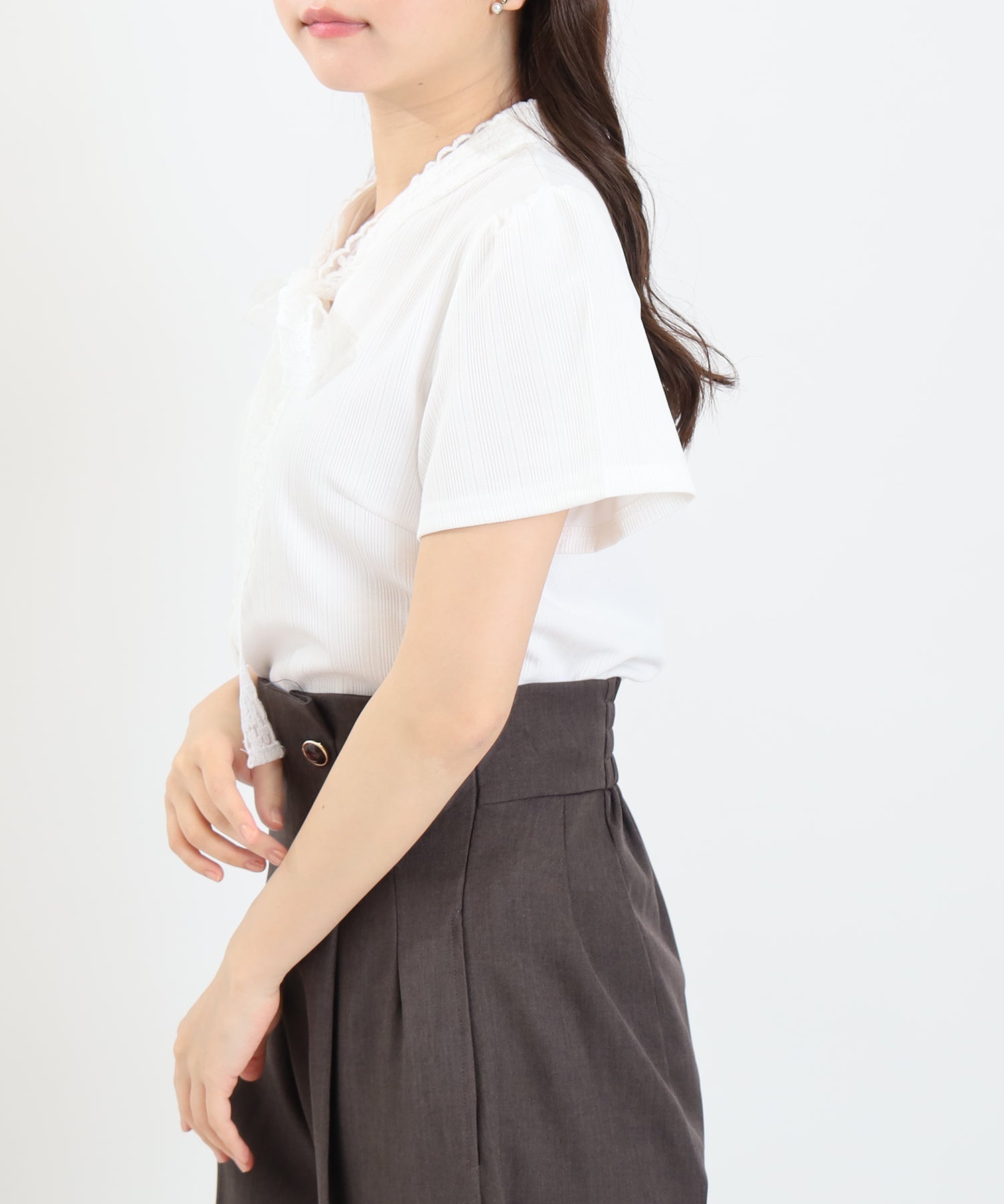 ホワイト　model：156　着用サイズ：M