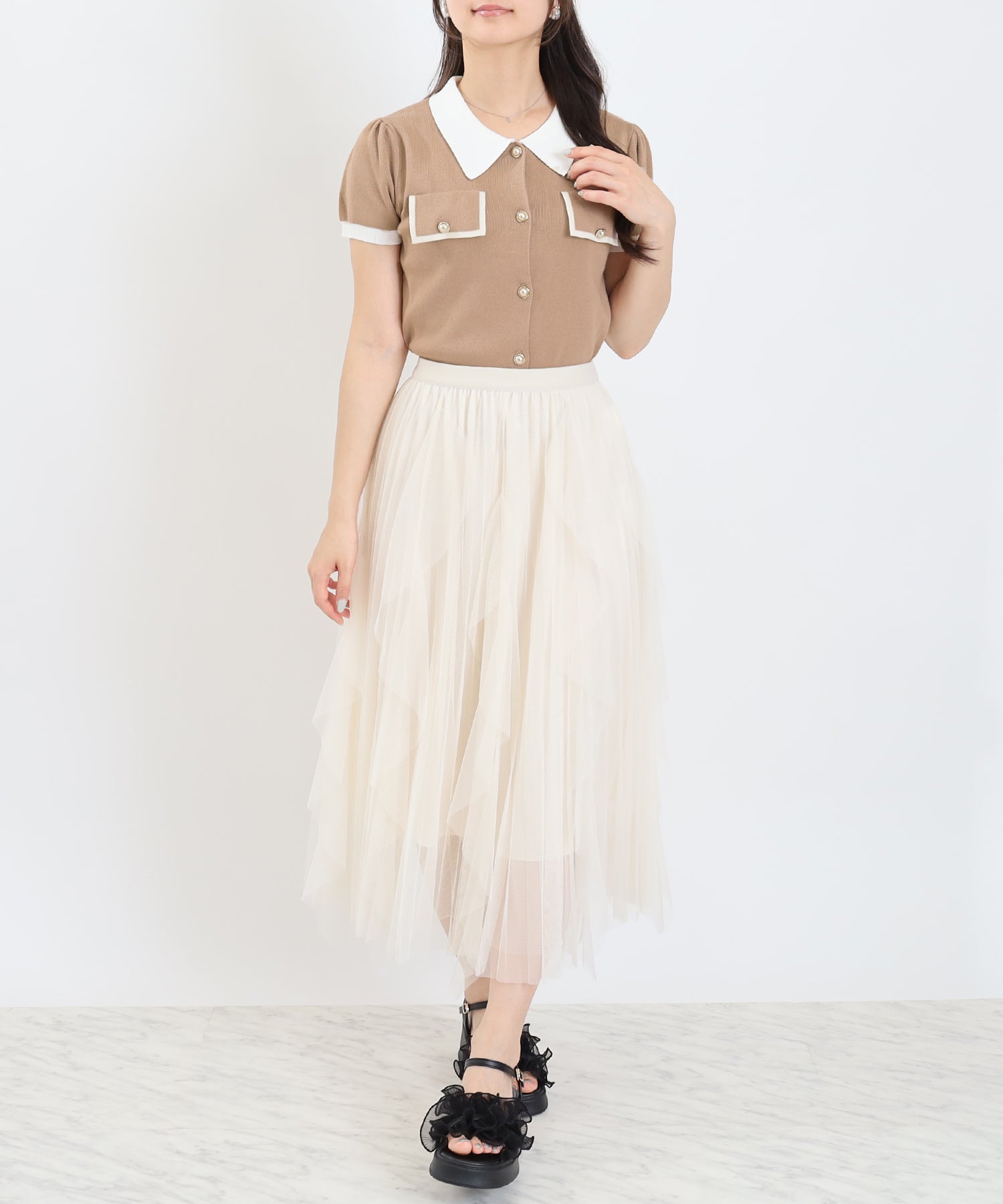 ベージュ　model:160cm  着用サイズ：M