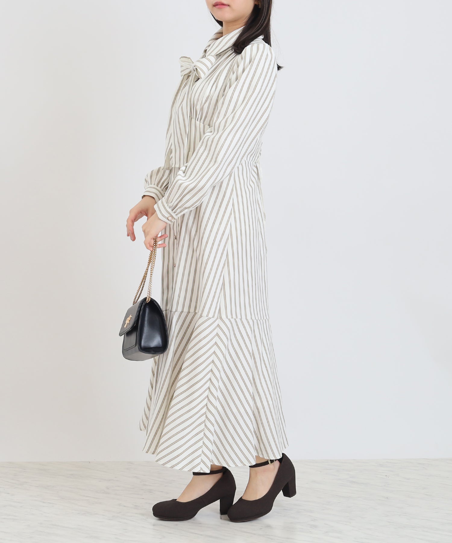 ホワイト　model:156cm   着用サイズ：M