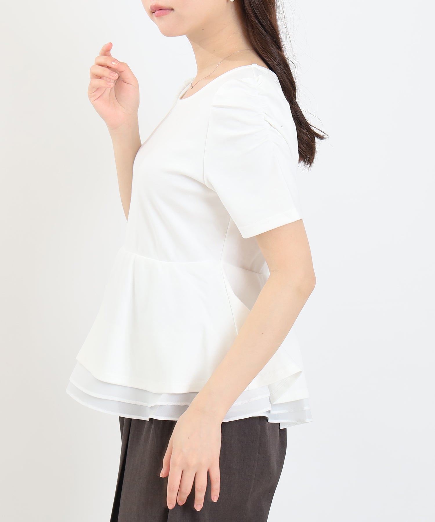 ホワイト　model：156　着用サイズ：M