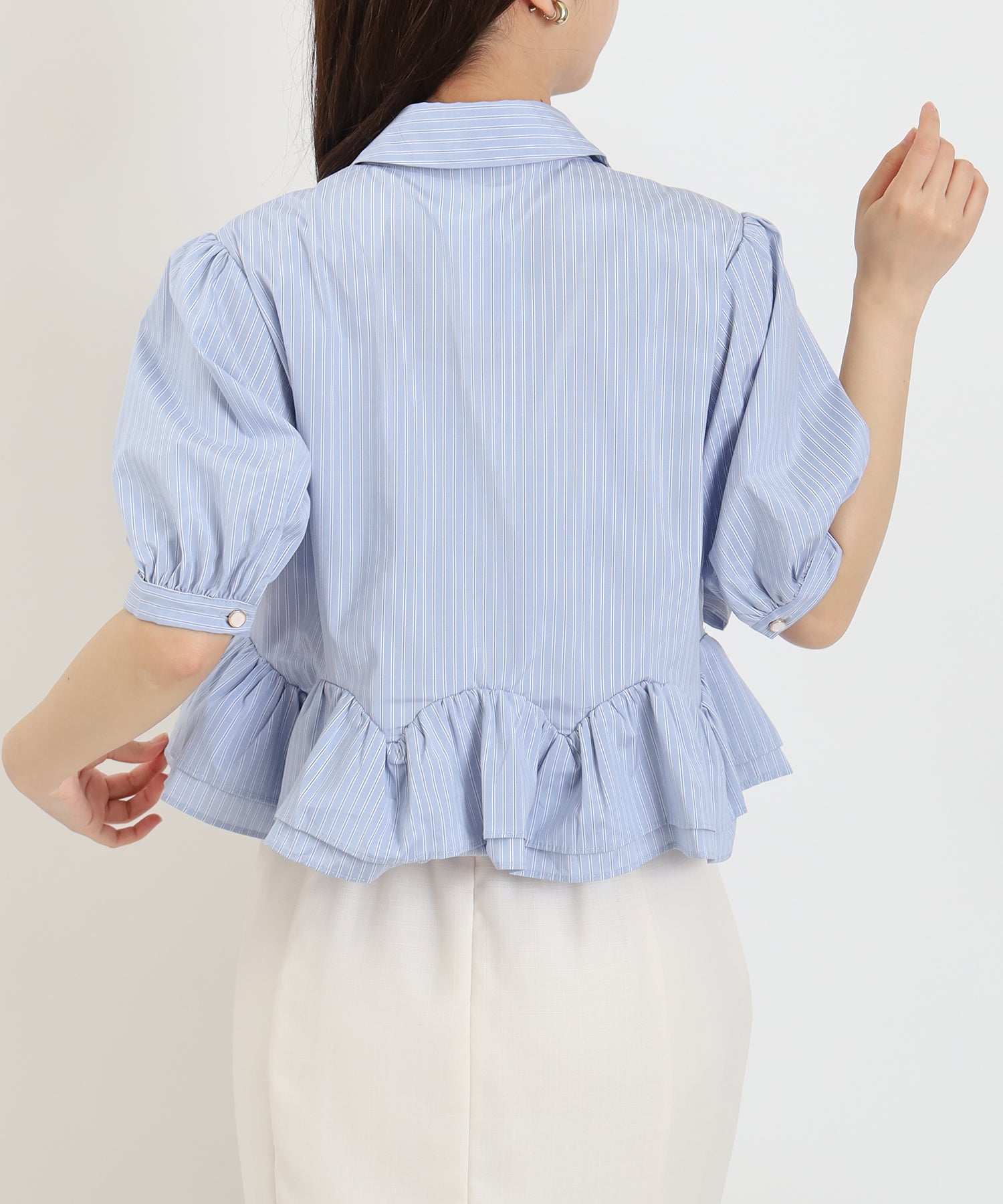 サックス×ホワイト　model:156cm  着用サイズ：M