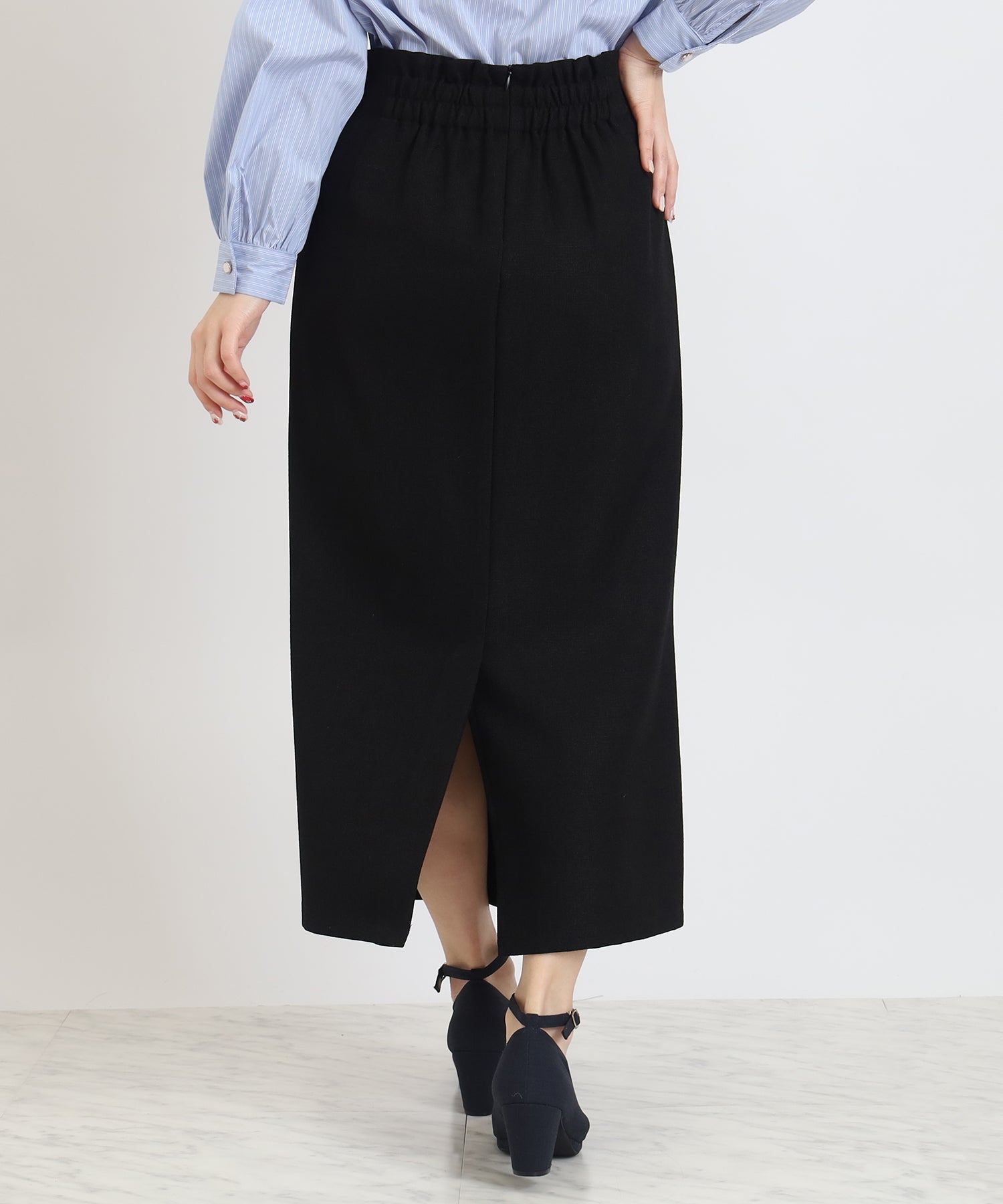 ブラック　model：160　着用サイズ：M