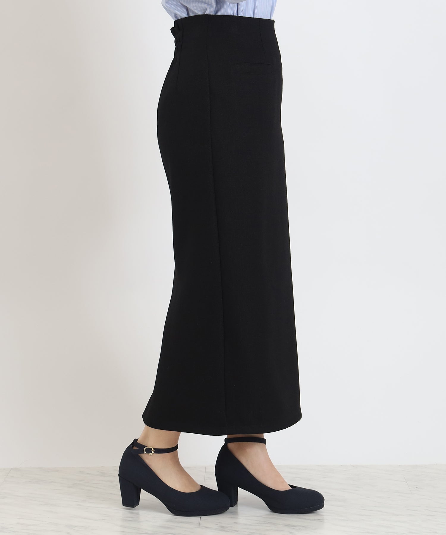 ブラック　model：160　着用サイズ：M