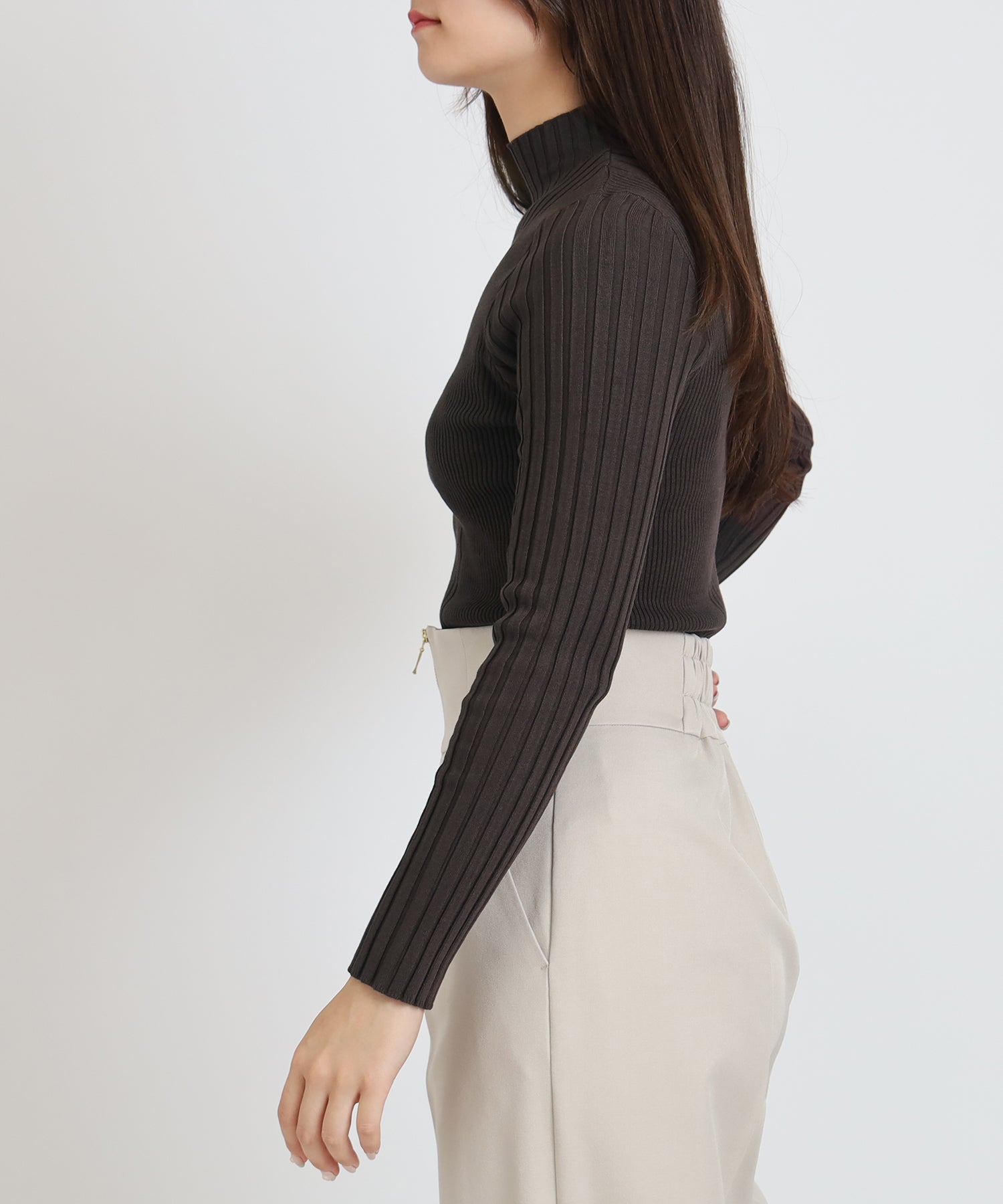 ブラウン　model：160　着用サイズ：M