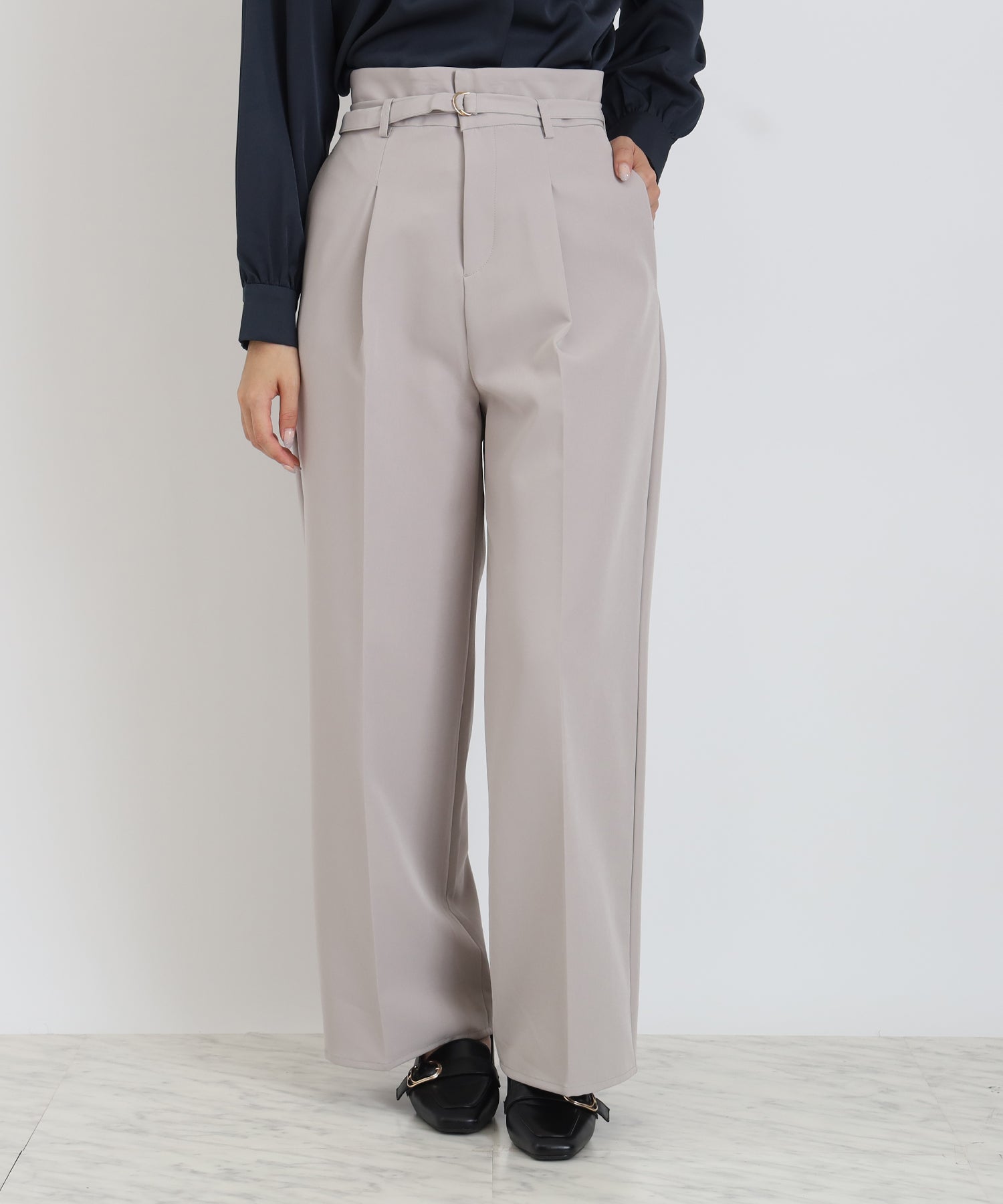 グレージュ　model:160cm  着用サイズ：M