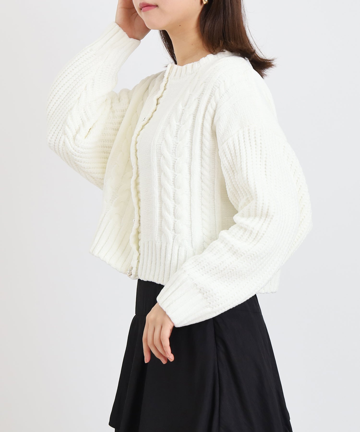 ホワイト　model：156　着用サイズ：M