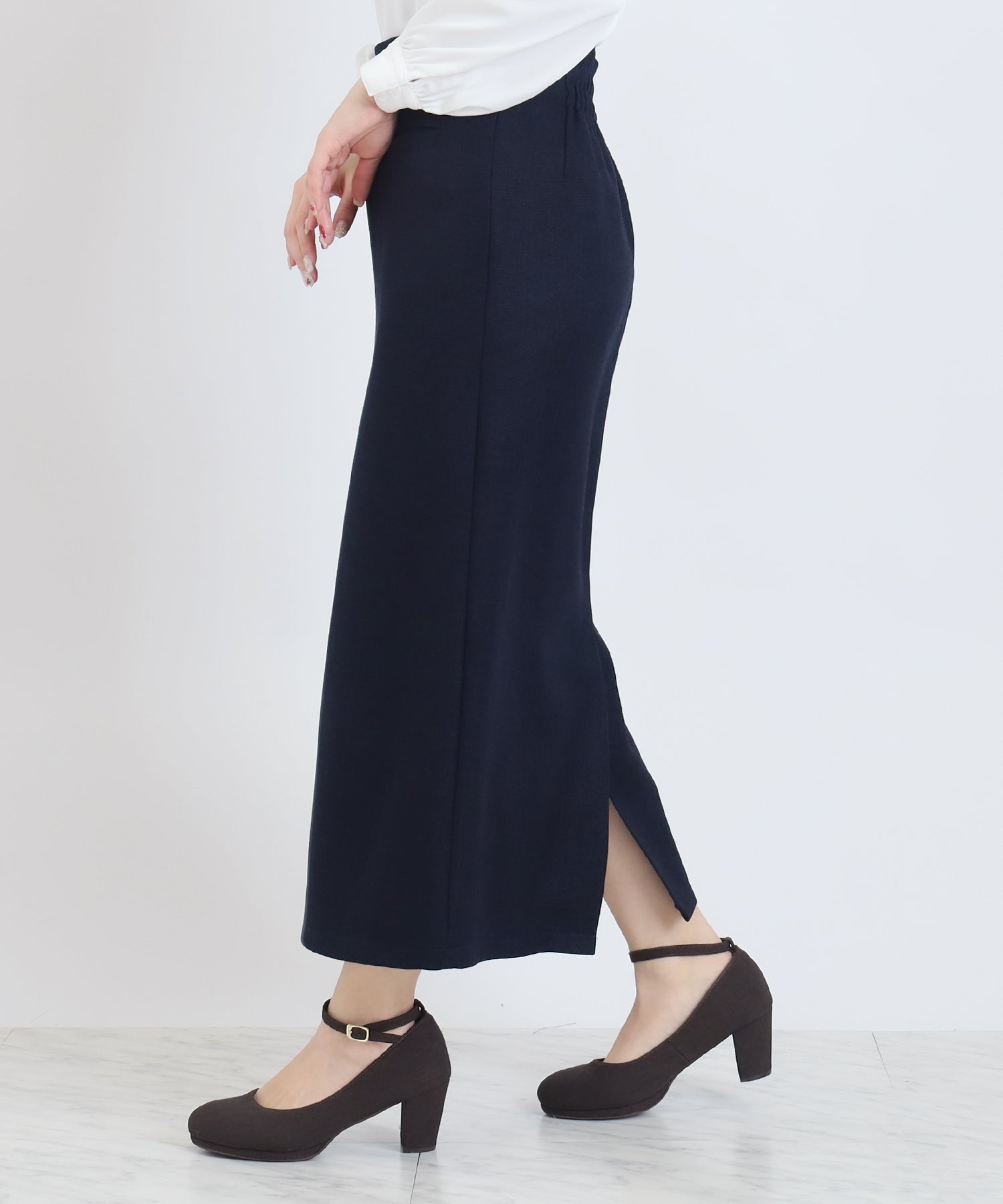 ネイビー　model：160　着用サイズ：M