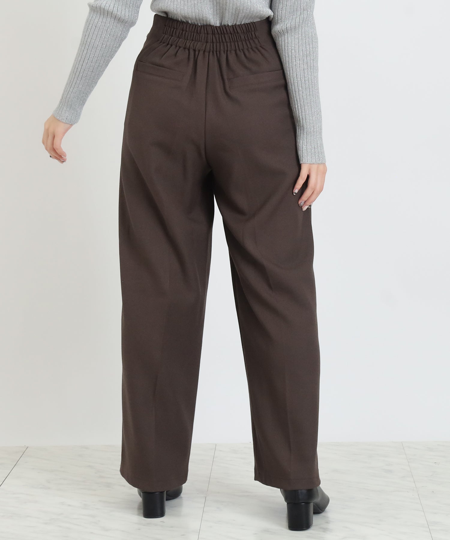 ブラウン　model：160　着用サイズ：M