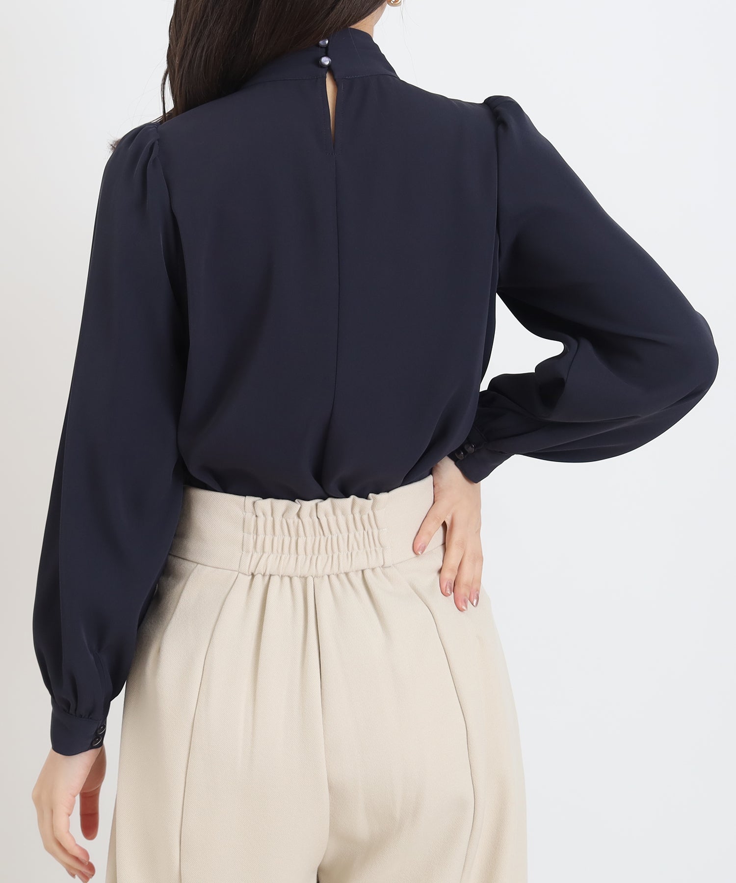 ネイビー　model：156　着用サイズ：S