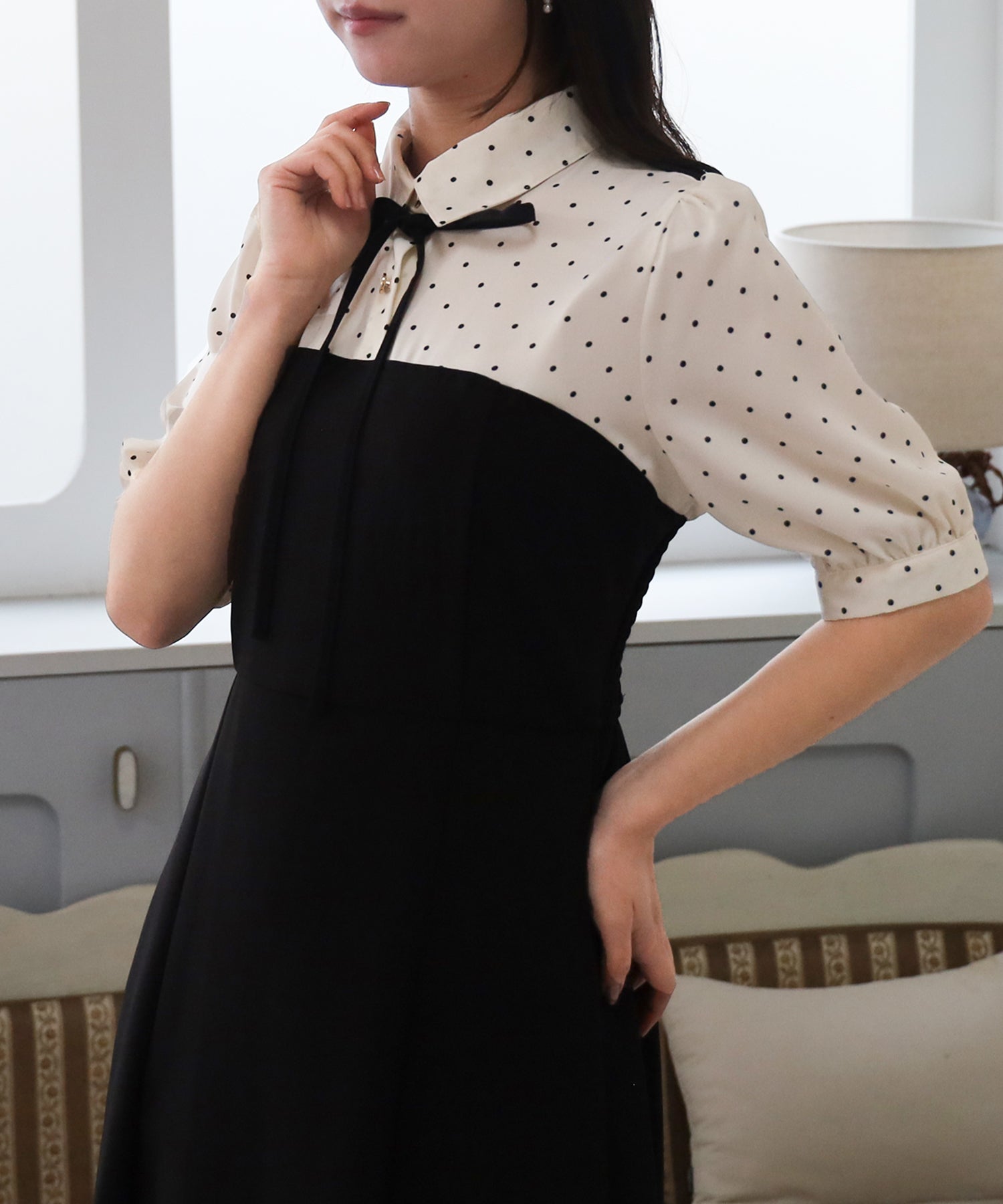 ドット×ホワイト　model:156cm 　着用サイズ：M