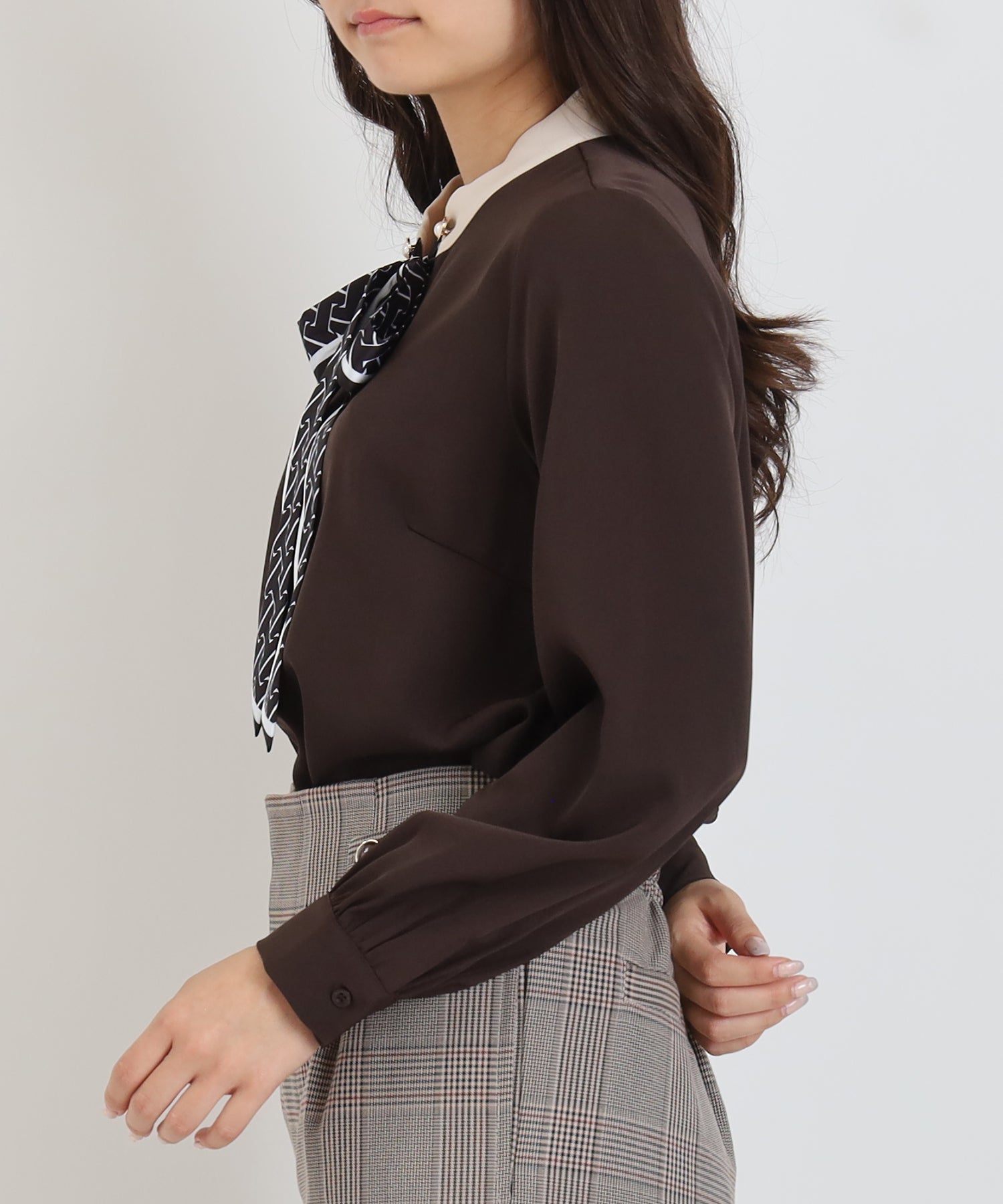 ブラウン　model：160　着用サイズ：M