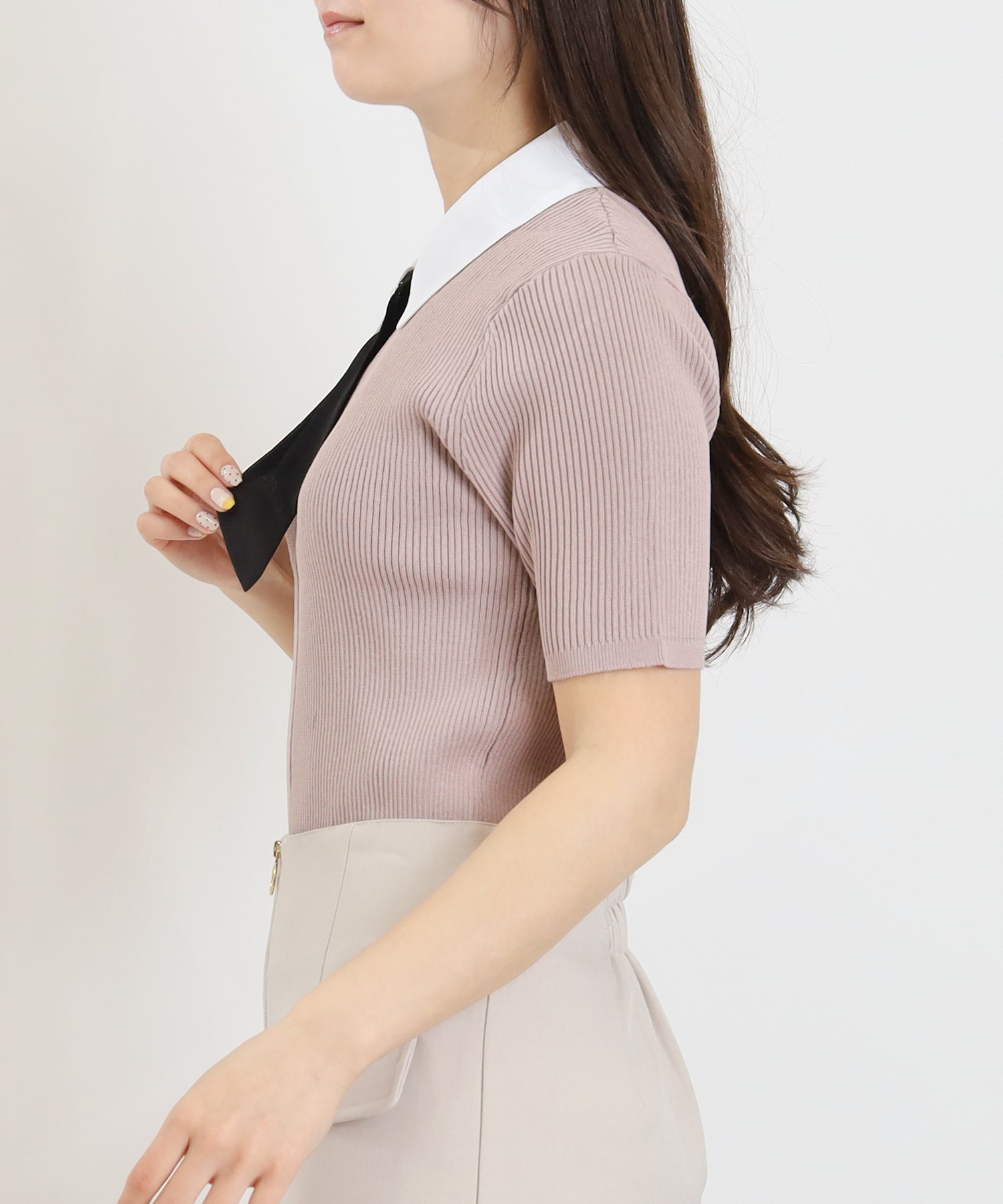ピンクベージュ　model：160　着用サイズ：M