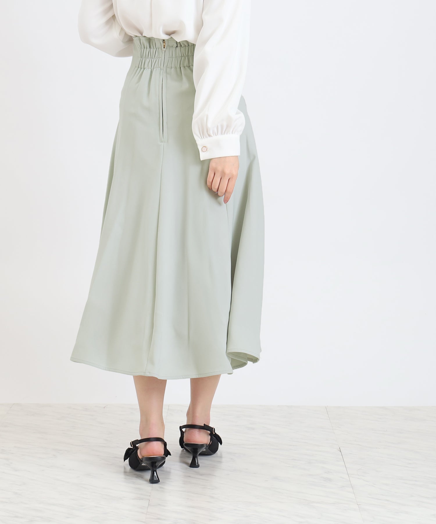 ミント　MODEL:156　着用サイズ：S