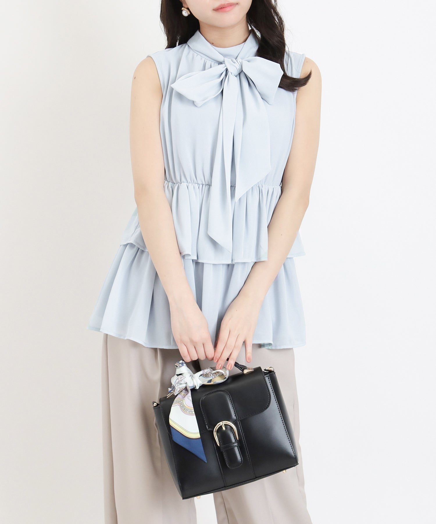 サックス　model:156cm  着用サイズ：M