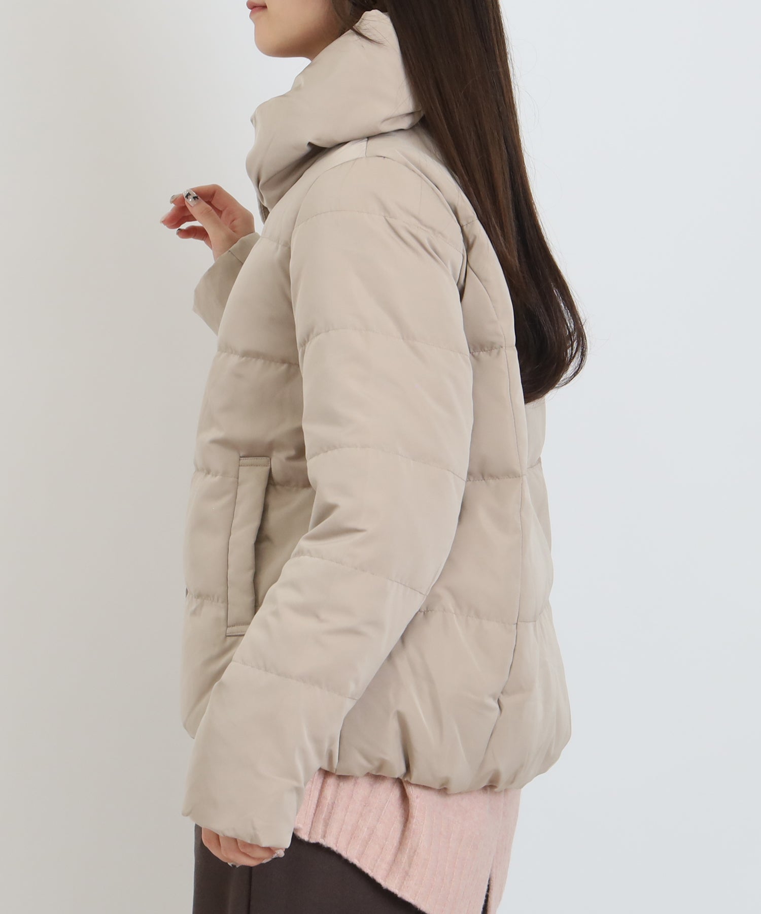 ベージュ　model：160　着用サイズ：M