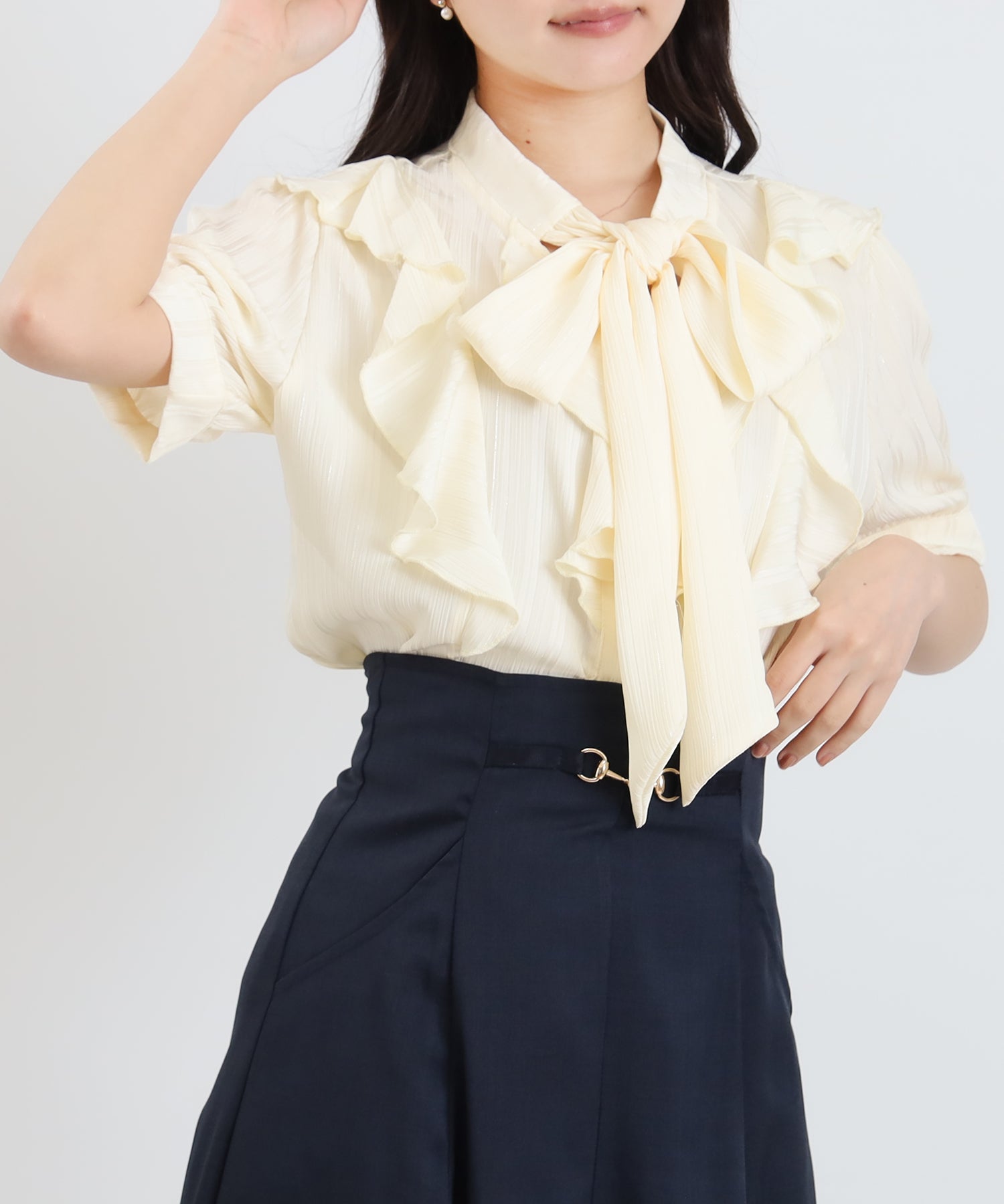 ベージュ