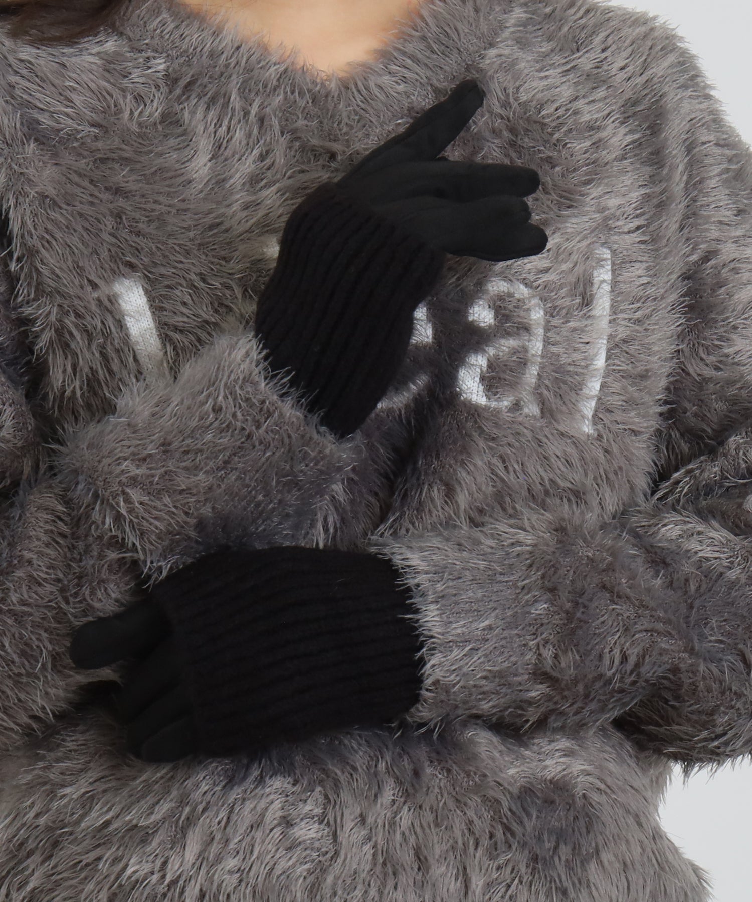 ブラック(アームウォーマーとグローブの重ね着け)