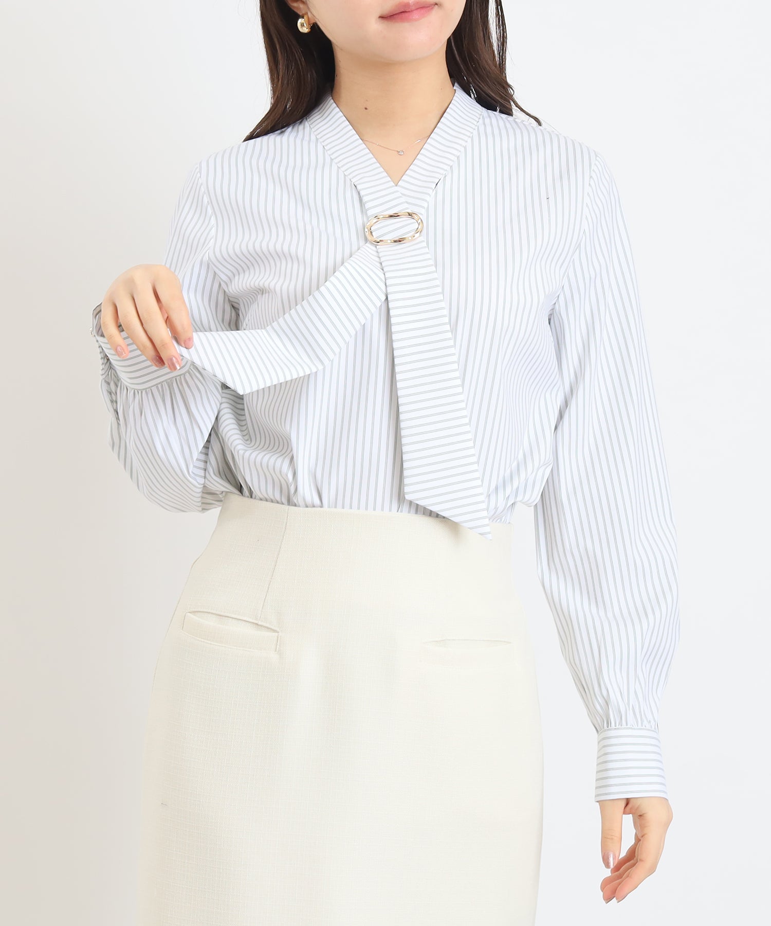 ホワイト　model:160cm  着用サイズ：M