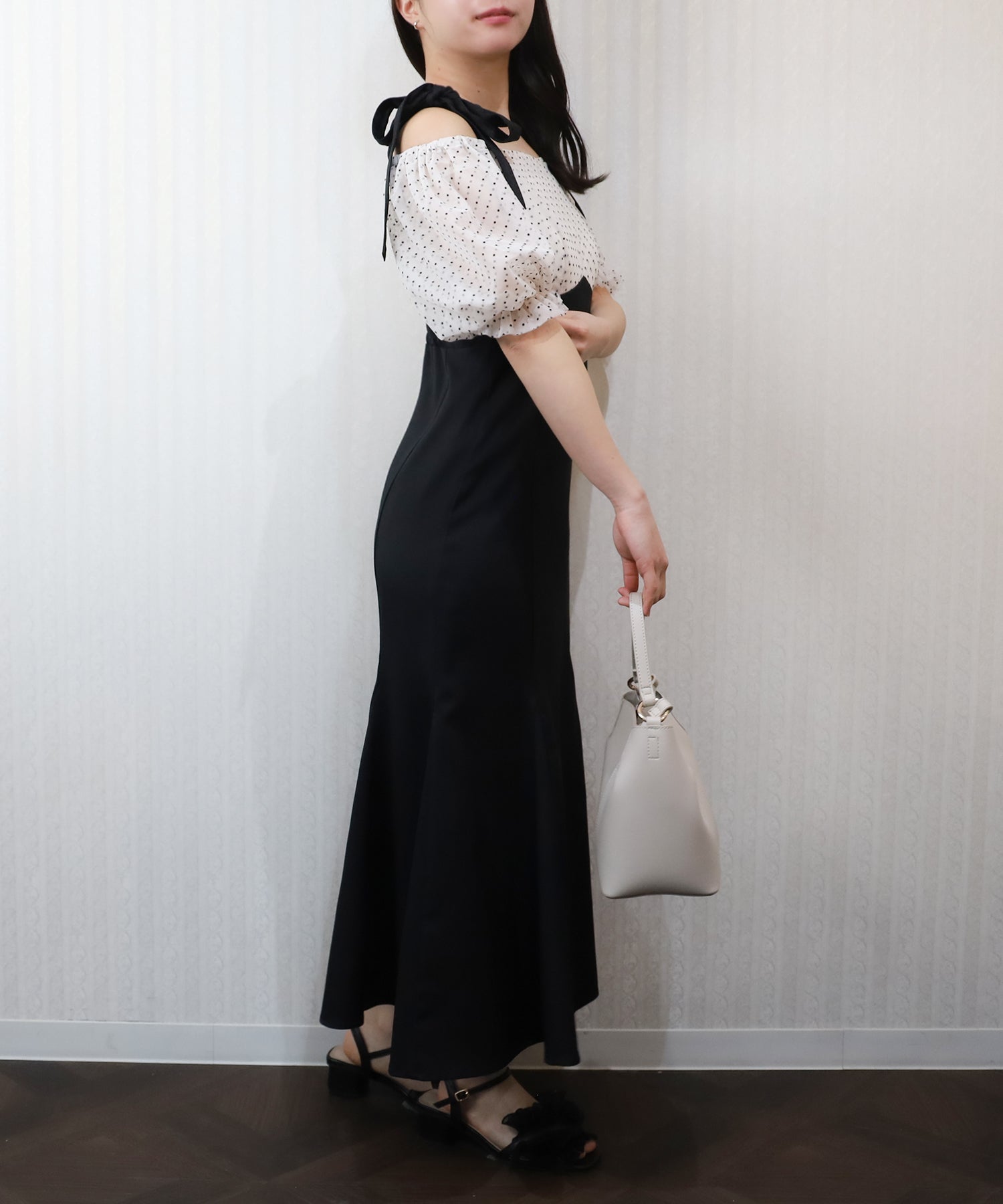 ベージュ×ブラック　model：156　着用サイズ：M