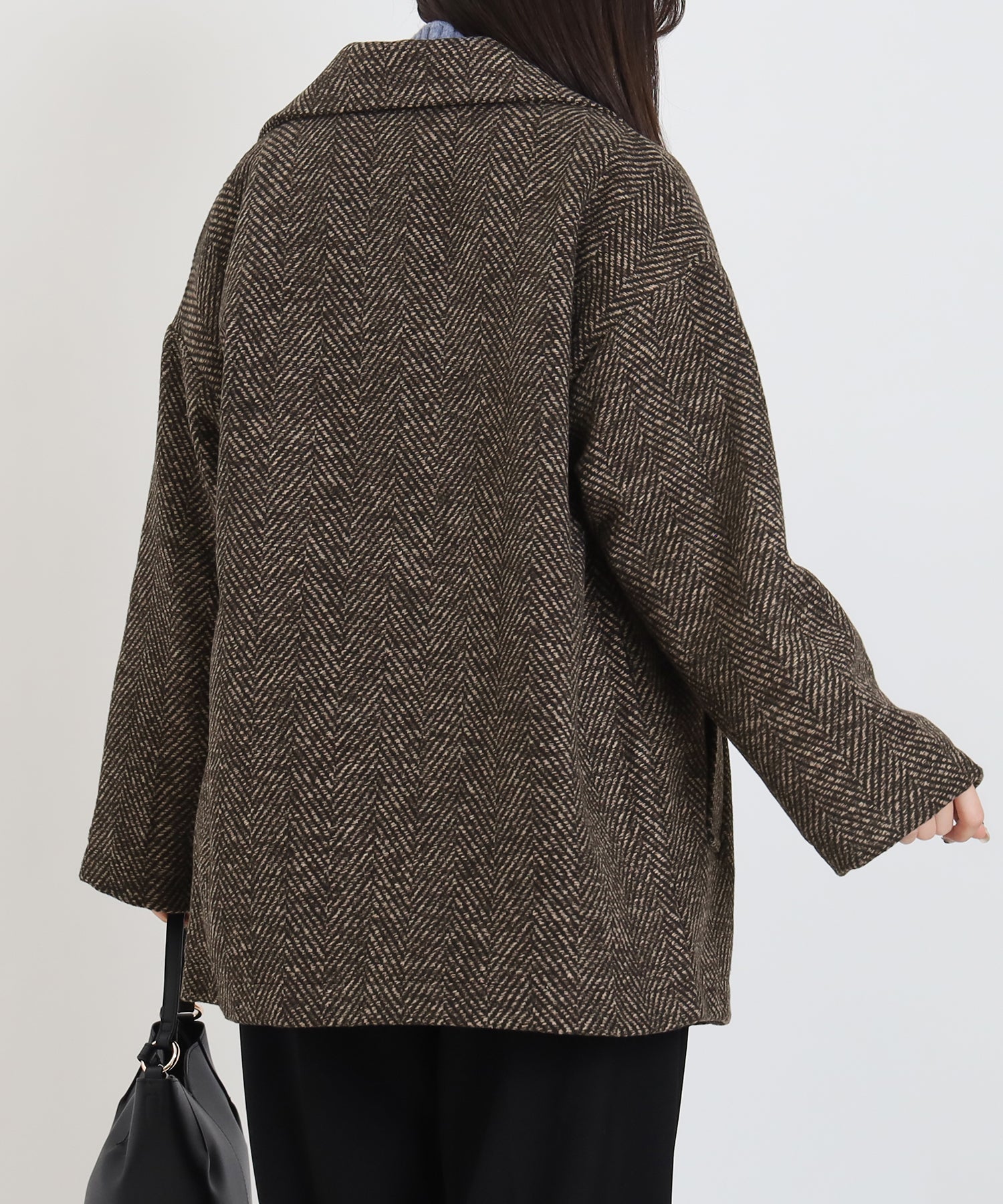 ブラウン　model：160　着用サイズ：M